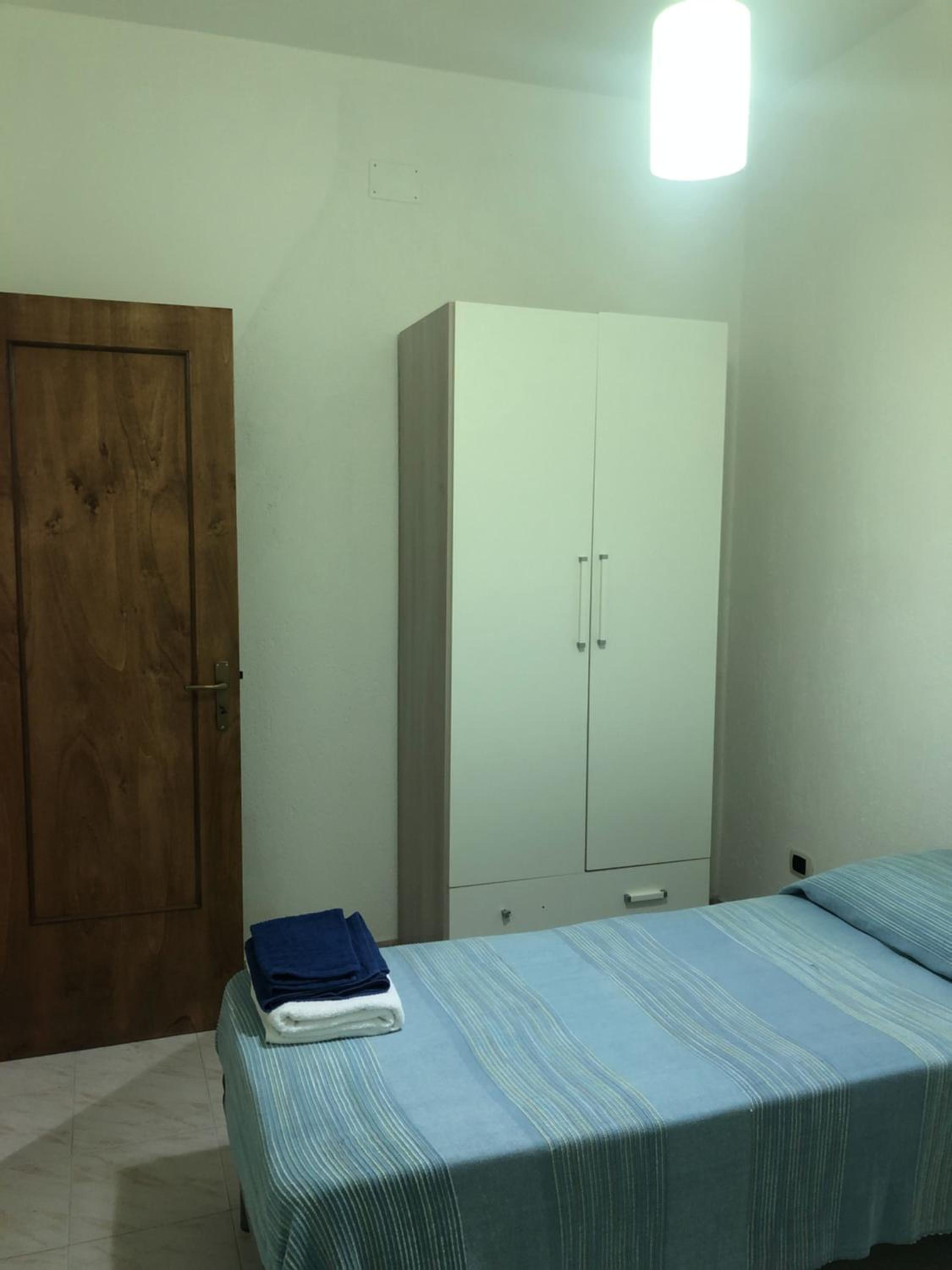 One-Bedroom House - Photo 1