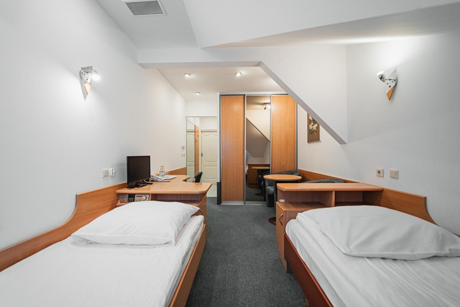 Twin Room photo 1