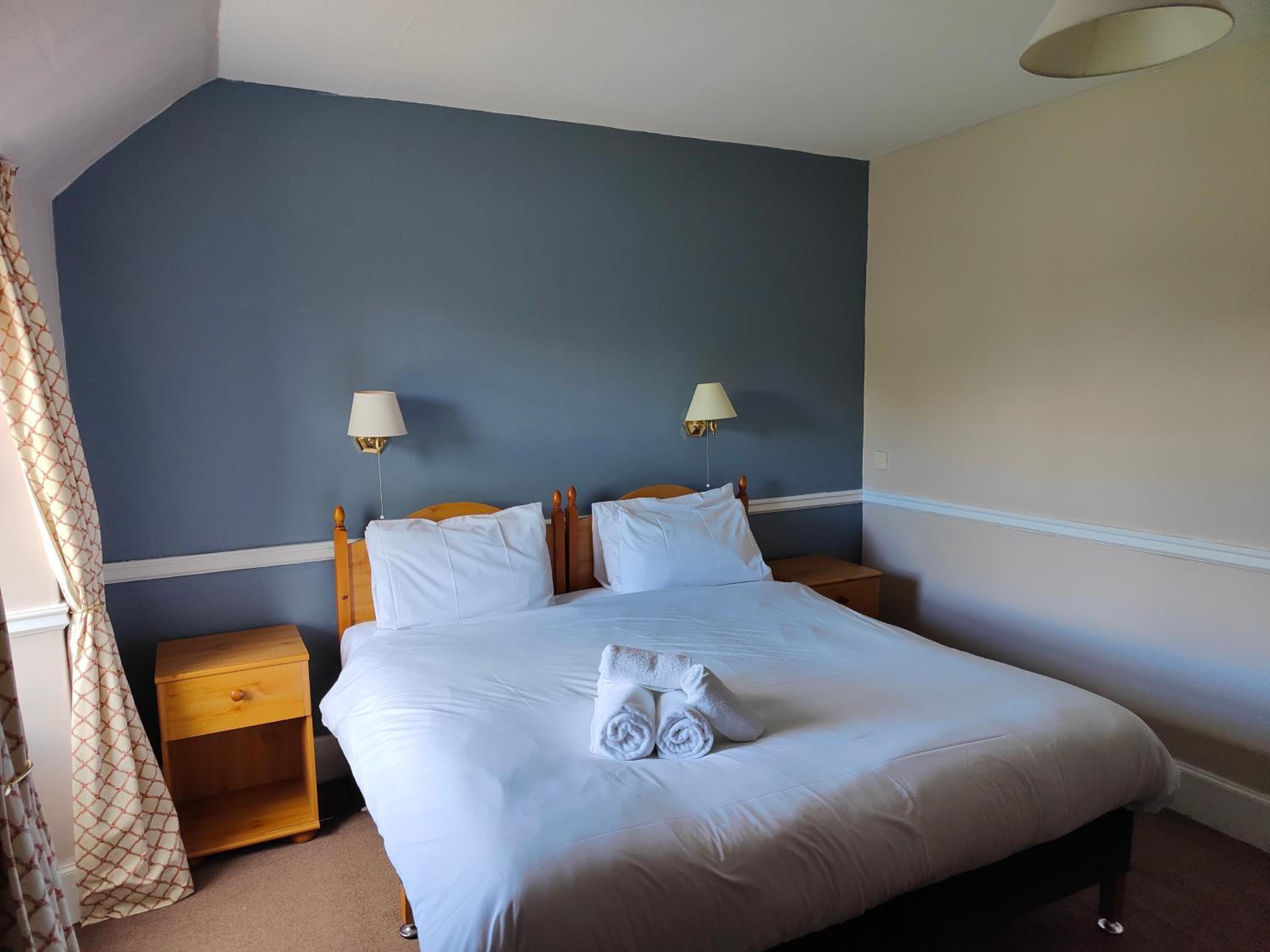 Standard Double Room - Photo 6