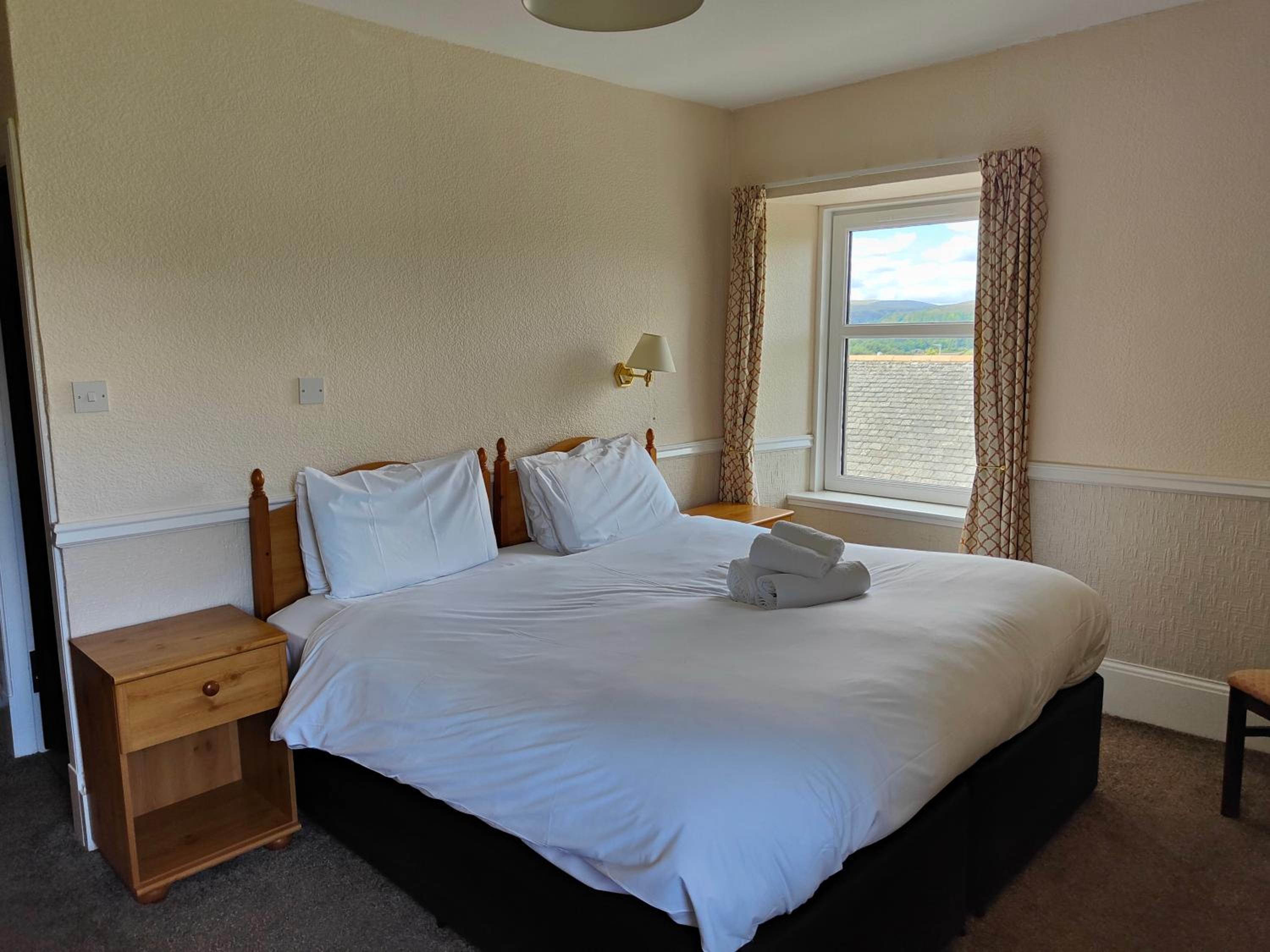 Standard Double Room - Photo 7