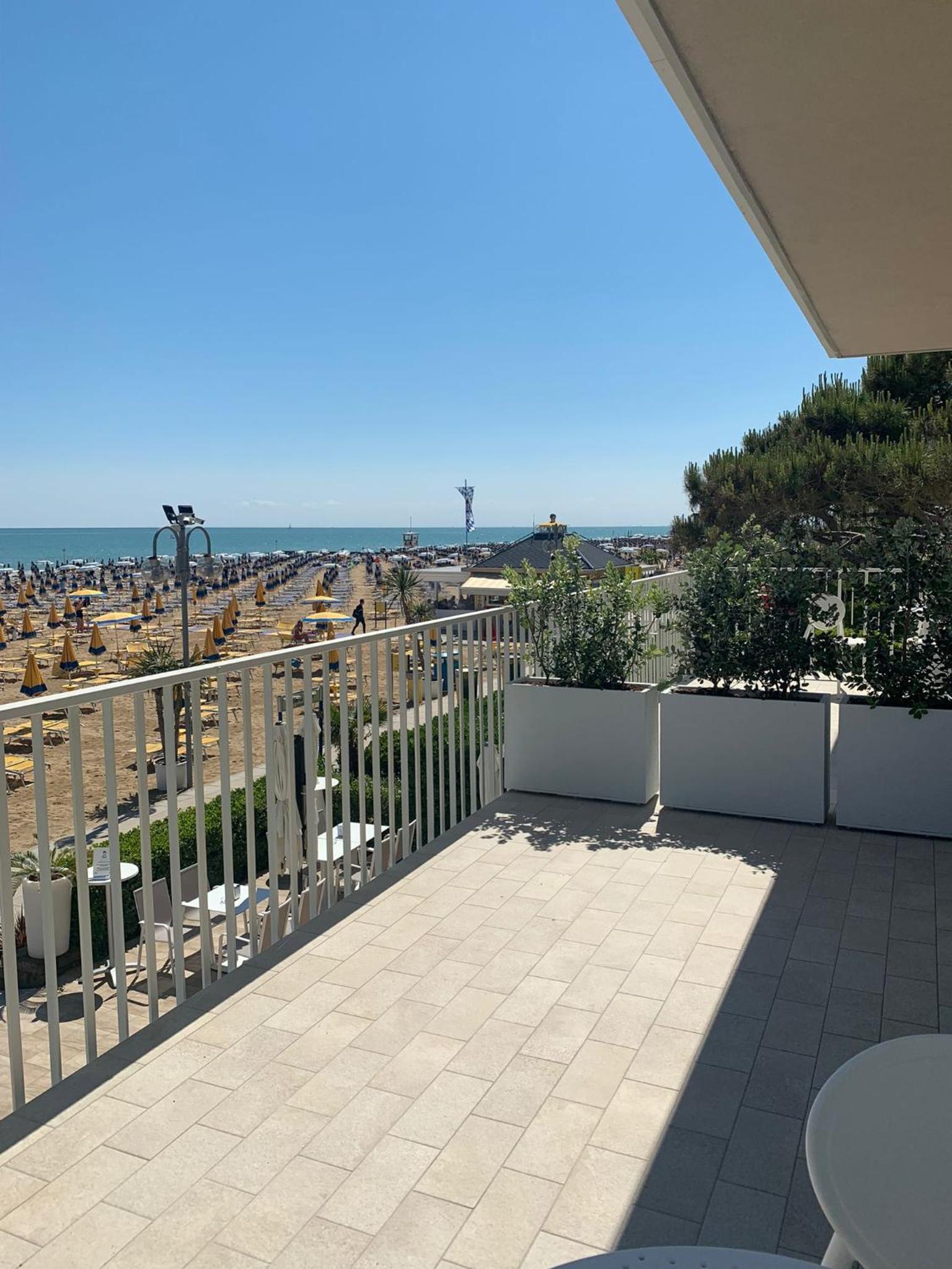 Triple Room with Terrace and Sea View photo 2