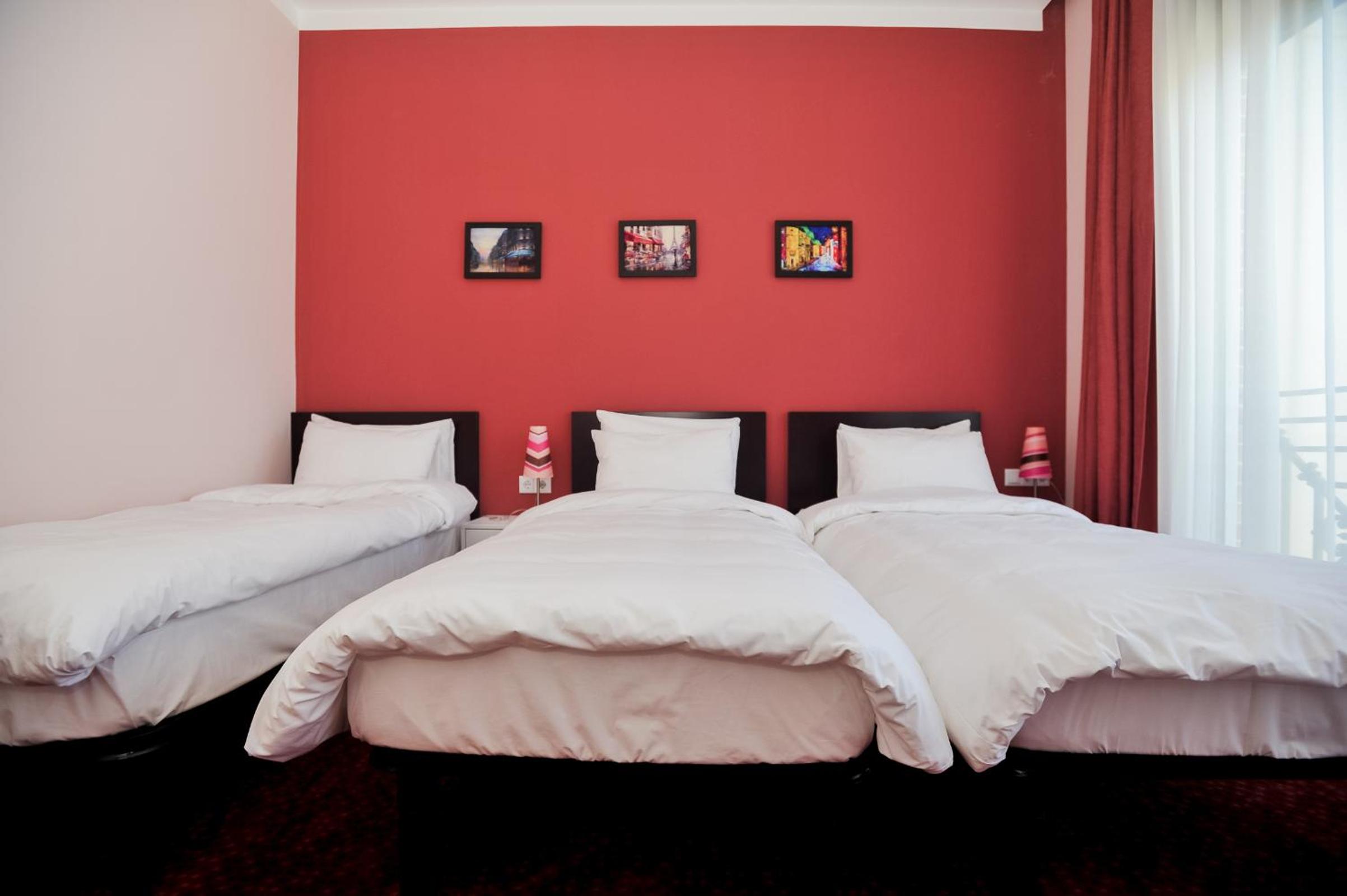 Standard Triple Room photo 1