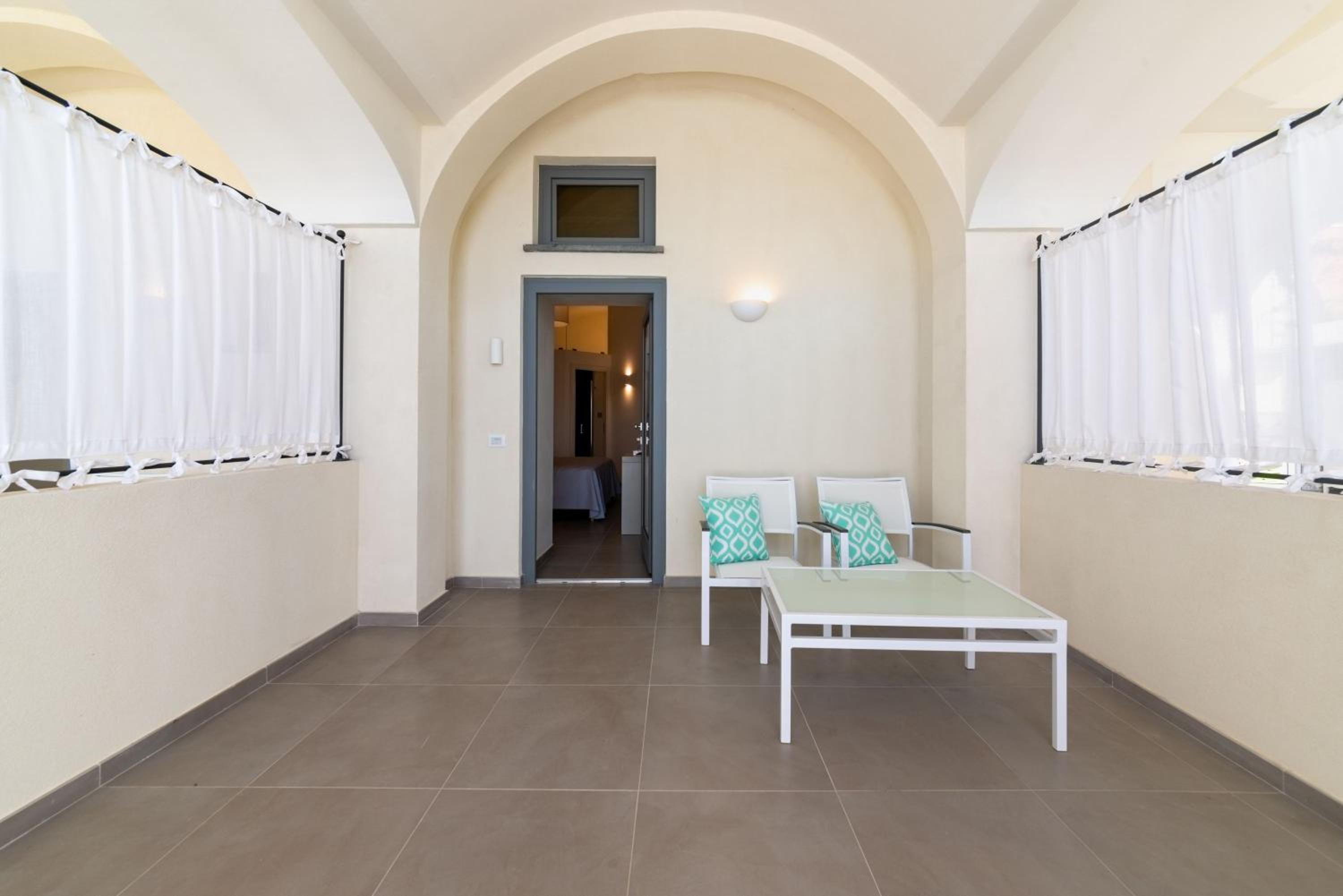 Double Room with Garden View - Photo 4