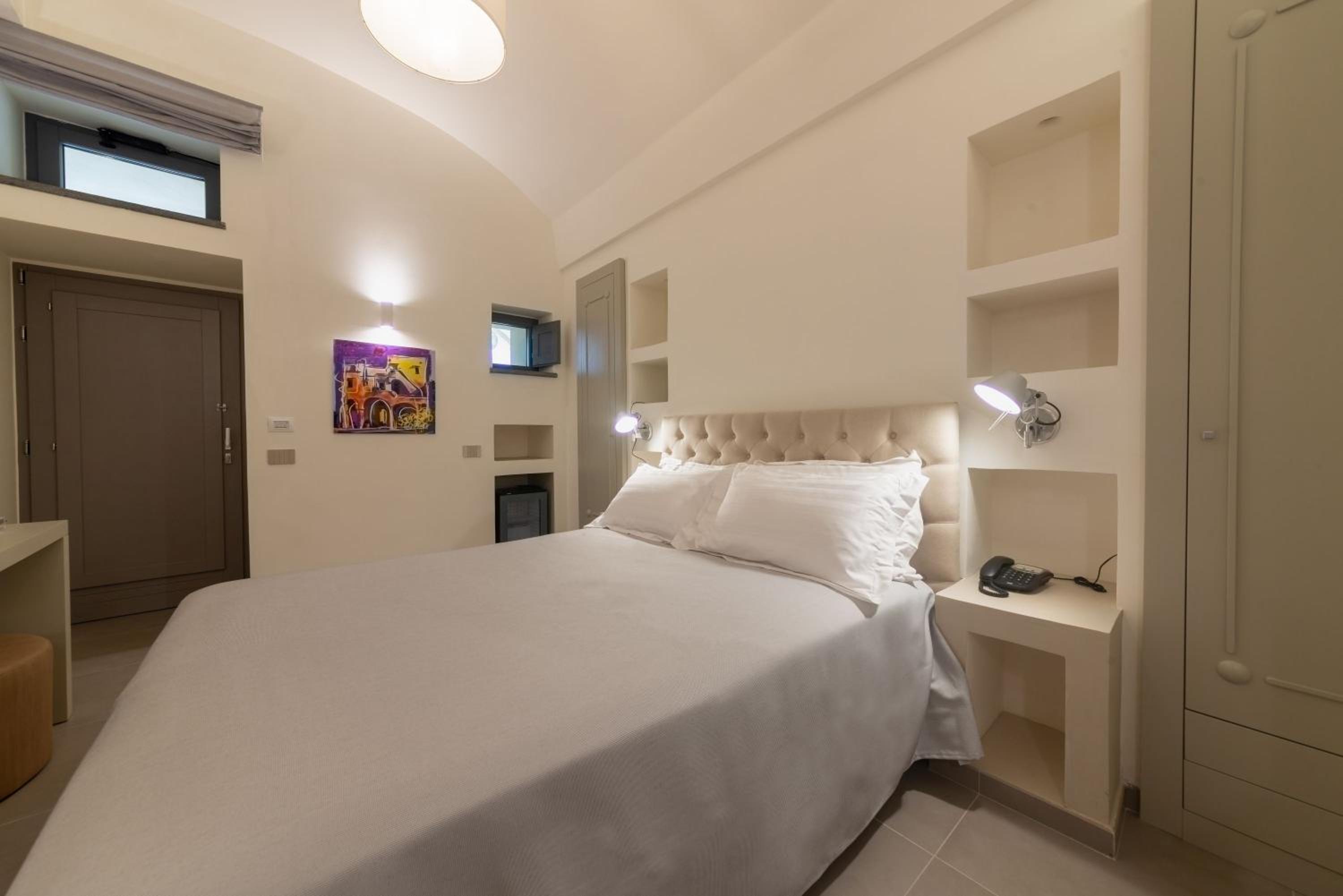 Double Room with Garden View - Photo 1