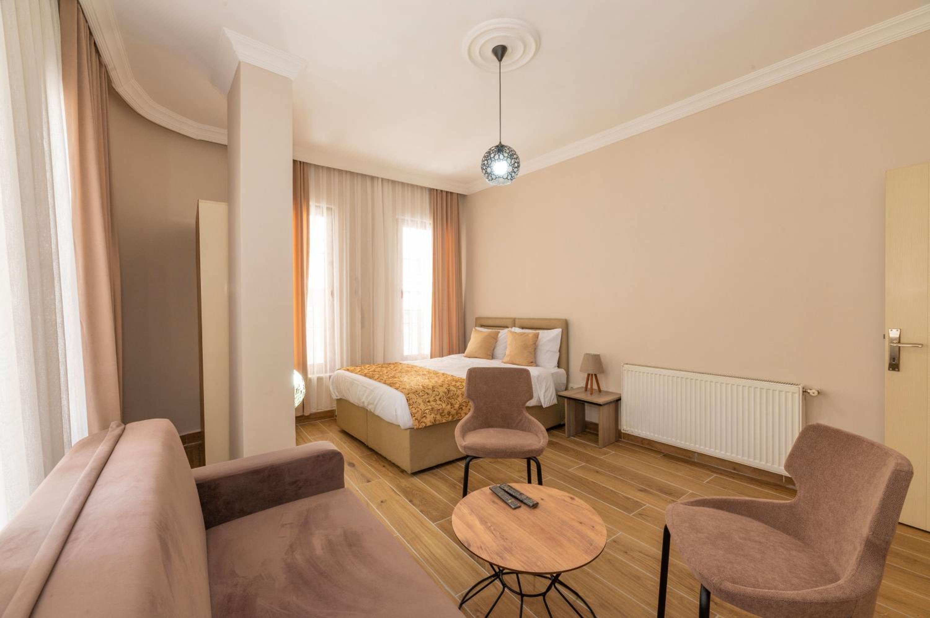 Executive Triple Room photo 2