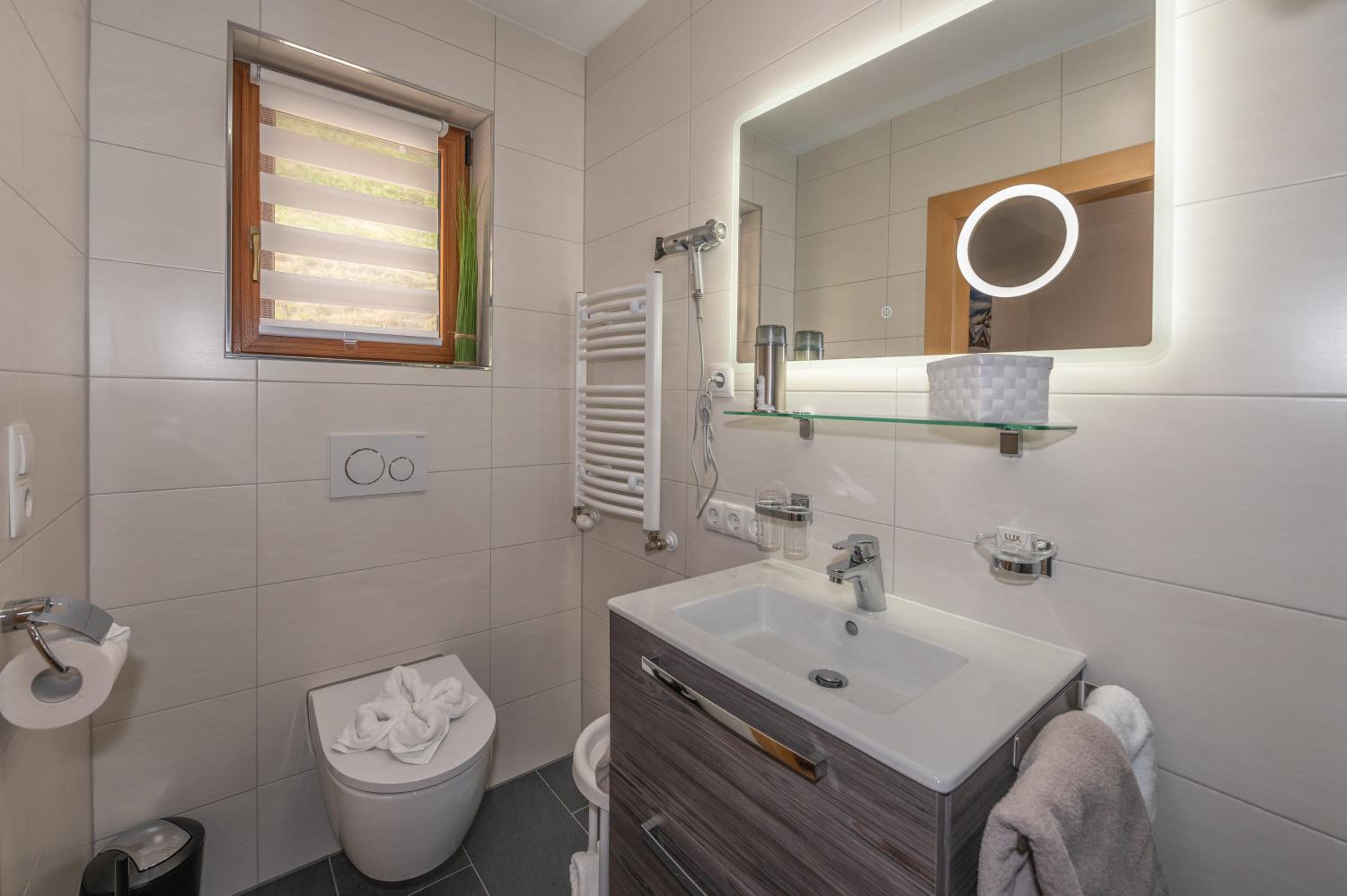 Double Room with Balcony photo 2
