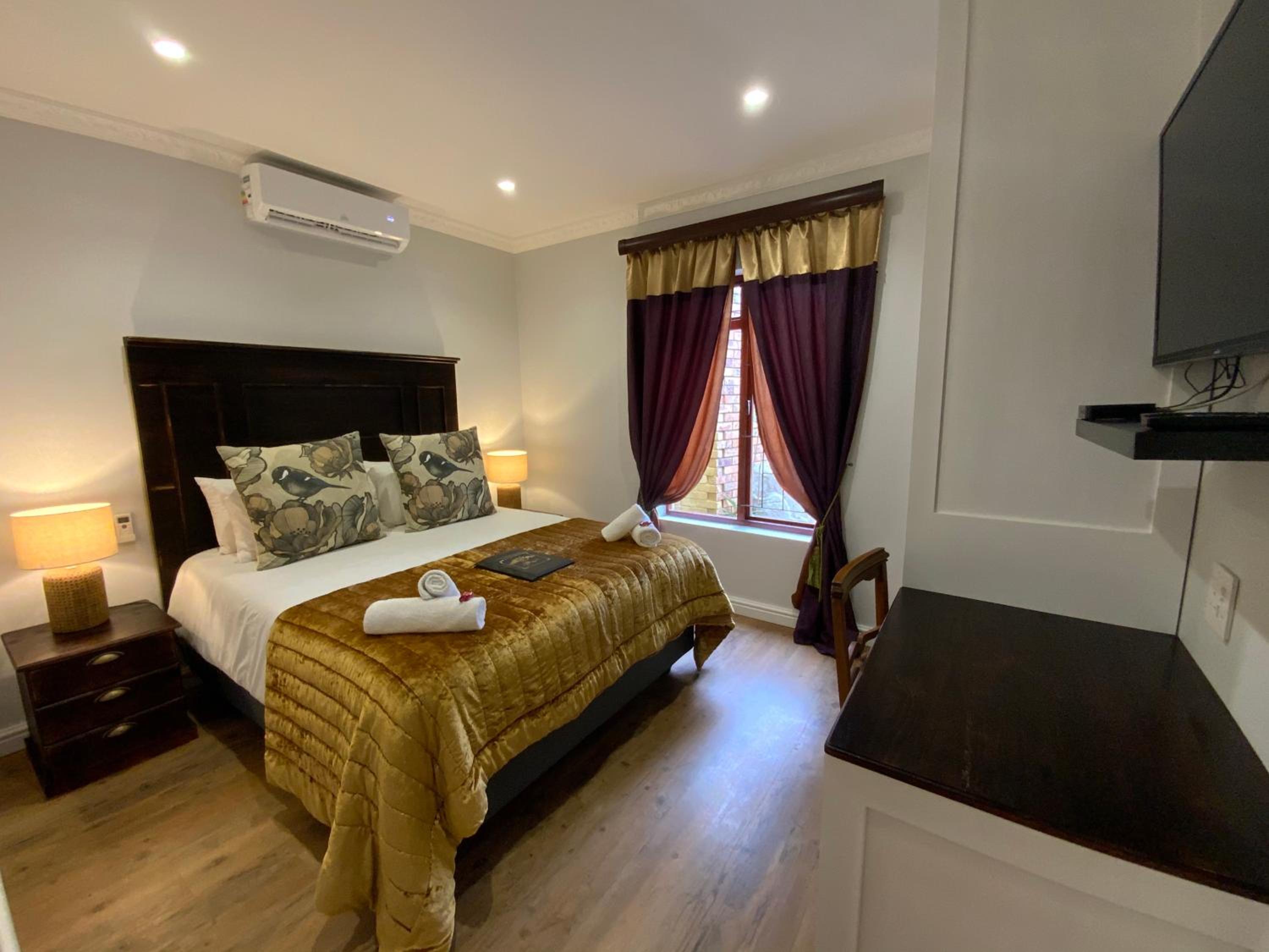 Deluxe Queen Room photo 1