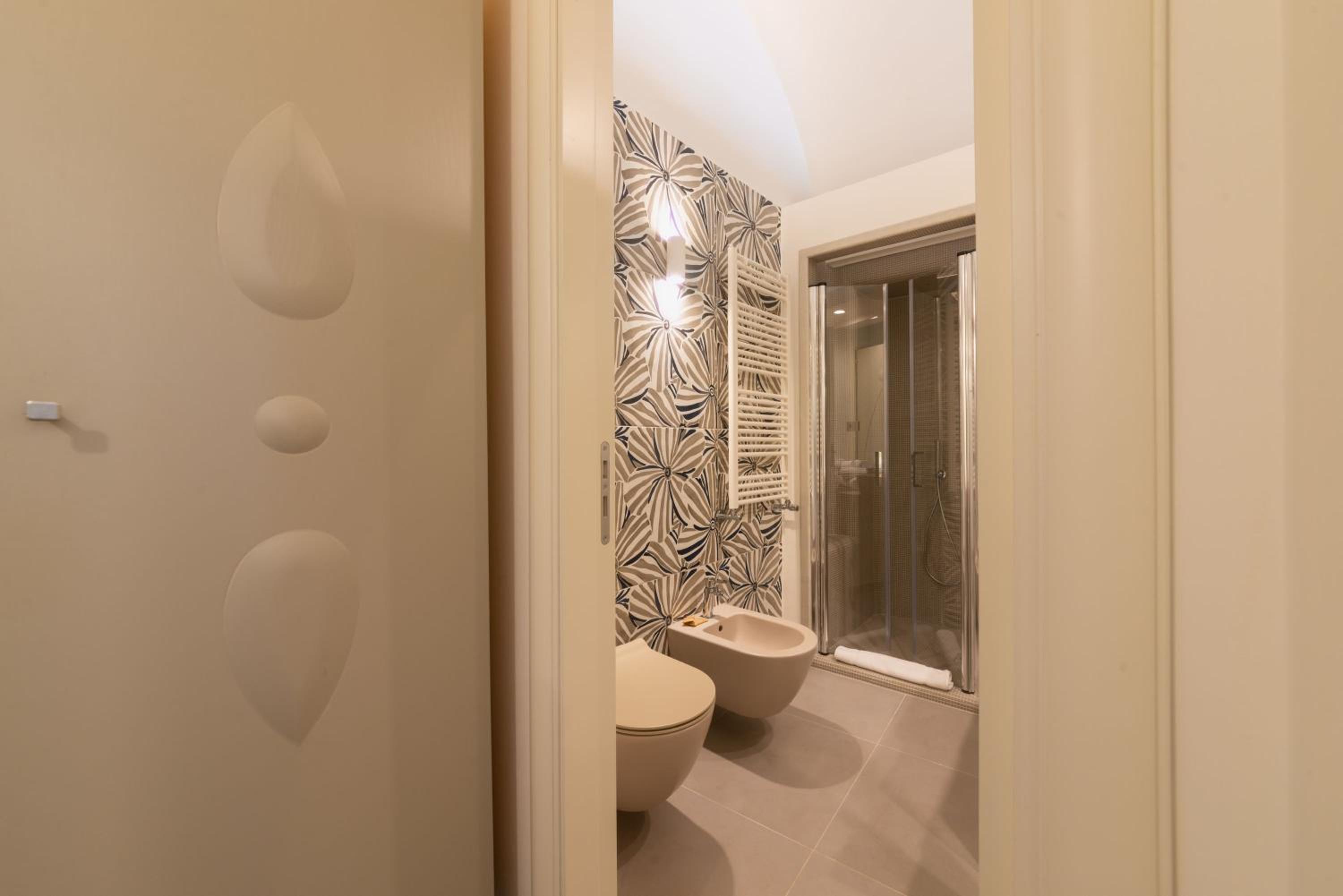 Superior Double Room - Photo 3