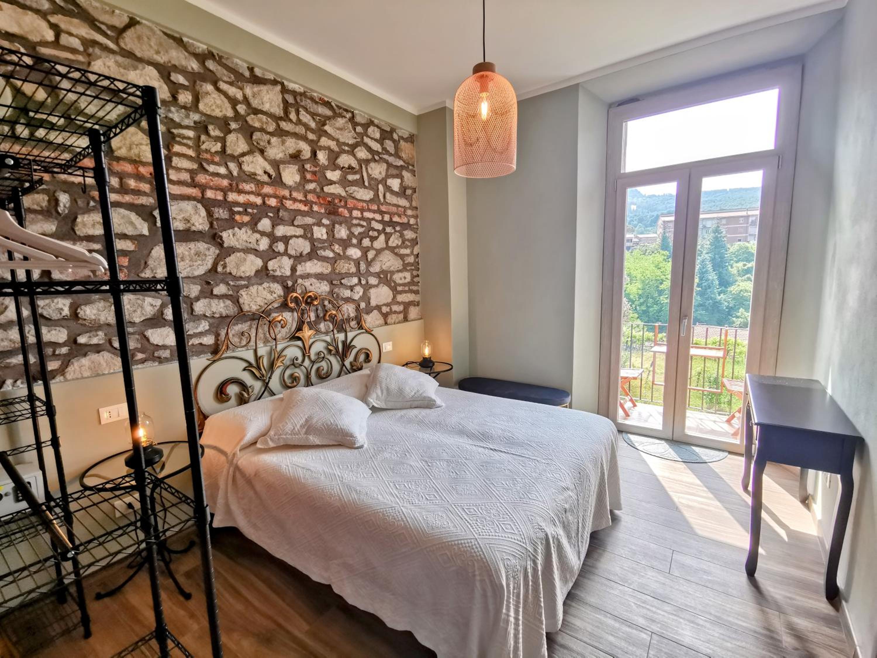 Deluxe Double or Twin Room with Balcony