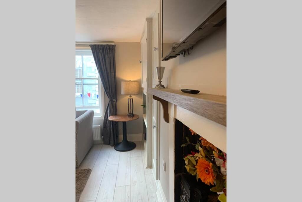 One-Bedroom Apartment - Photo 35