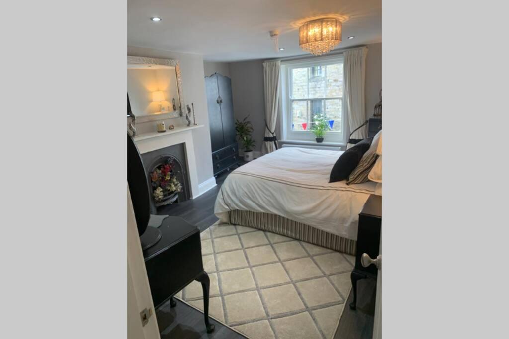 One-Bedroom Apartment - Photo 15