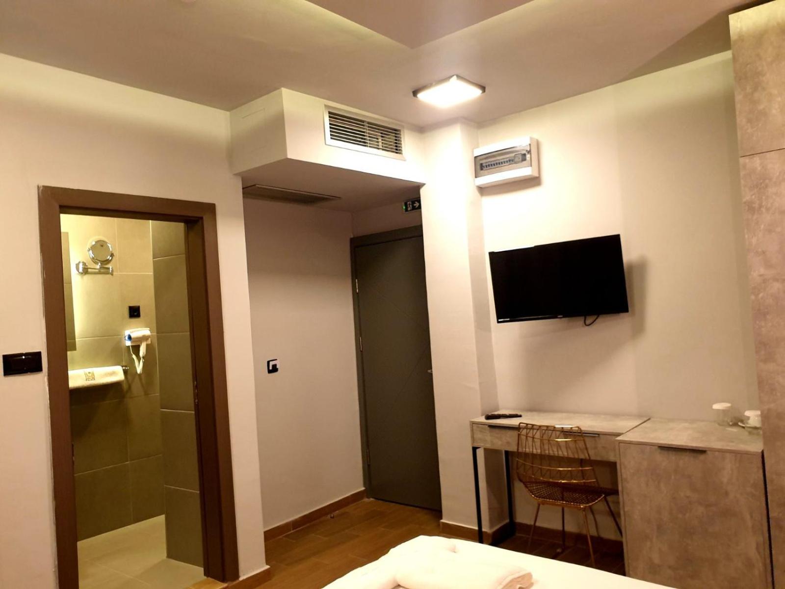 Deluxe Single Room with Balcony