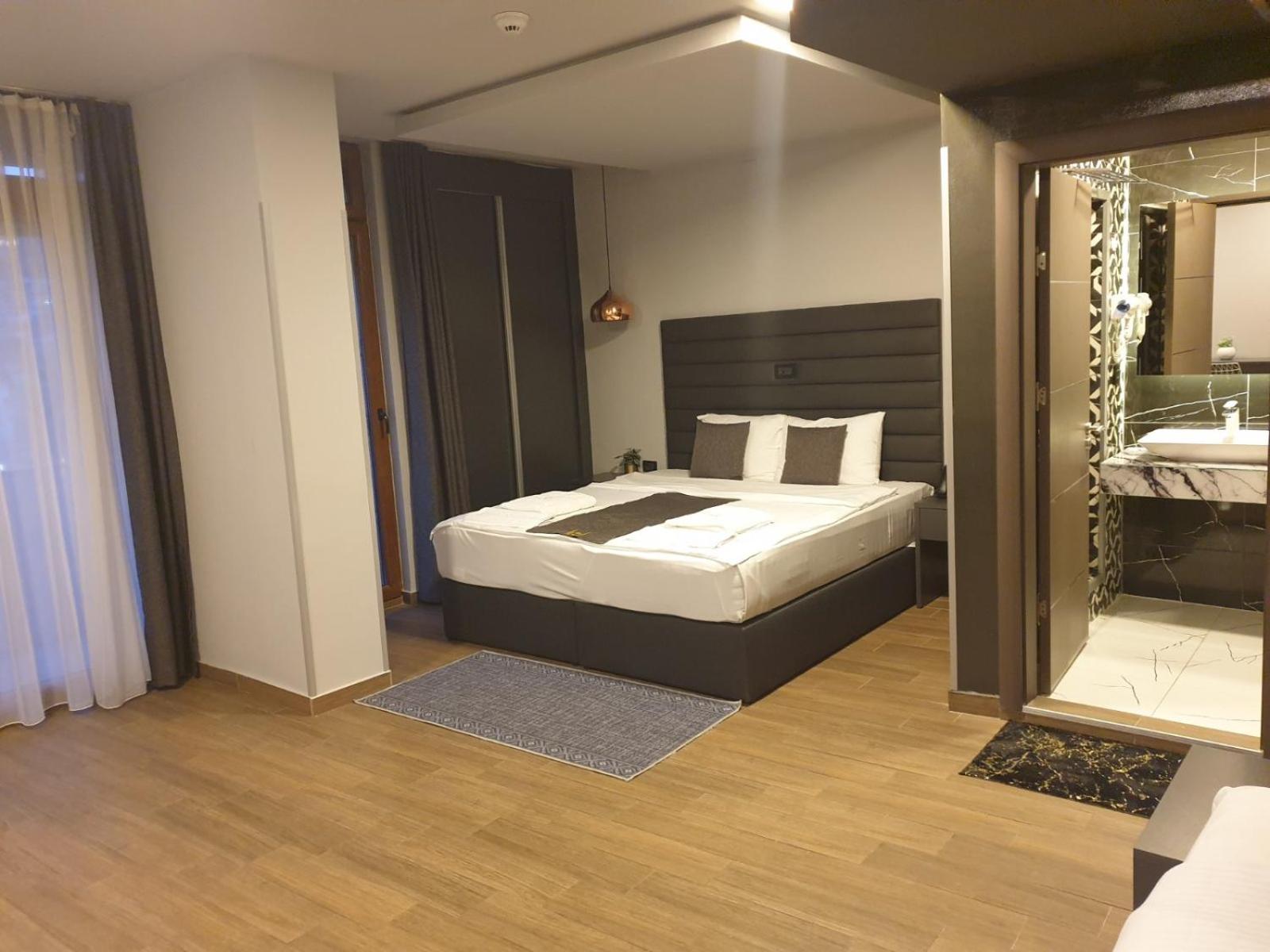 Deluxe Quadruple Room photo 1