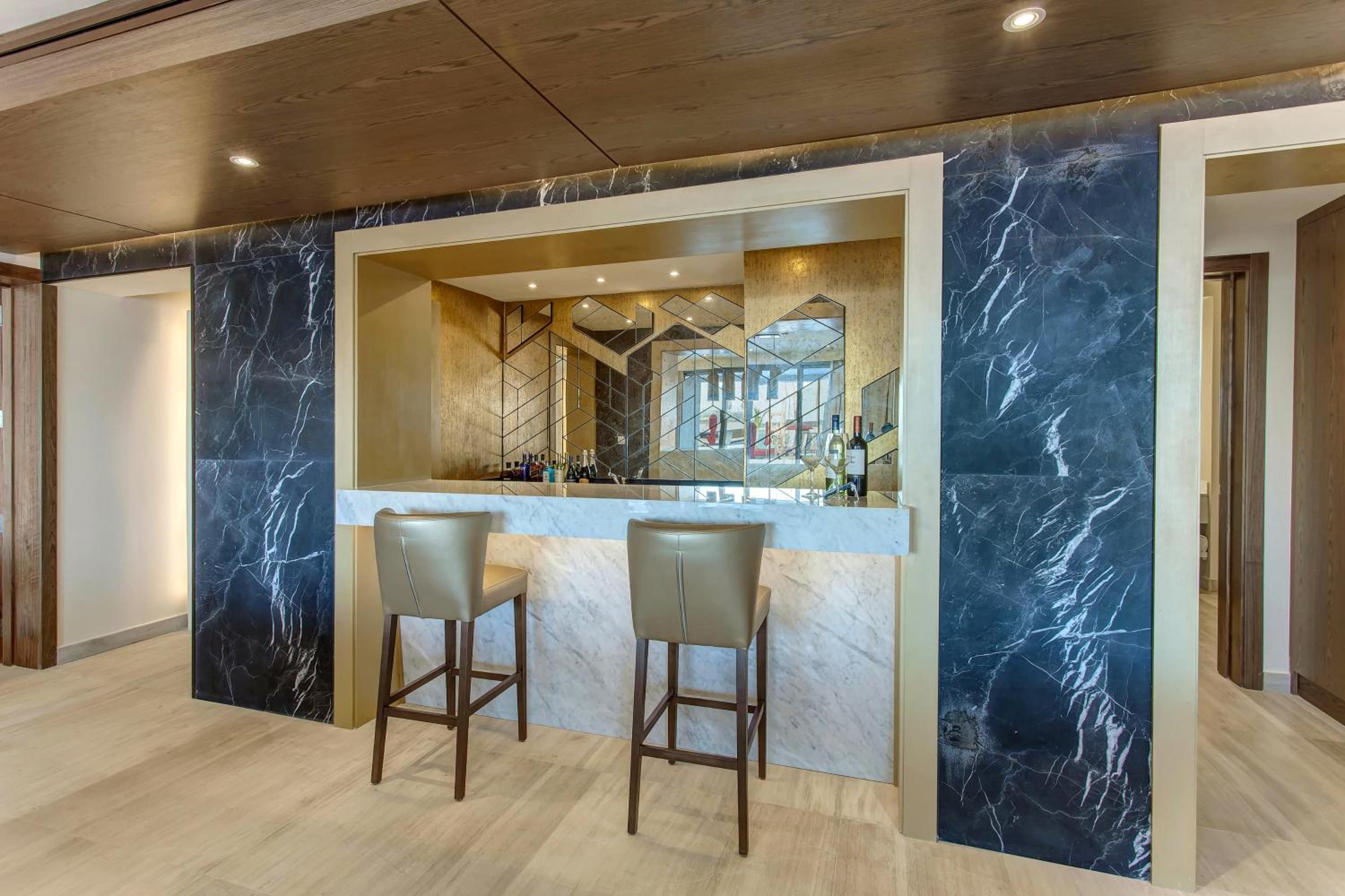 Luxury Chairman Two Bedroom Suite Ocean Front Diamond Club