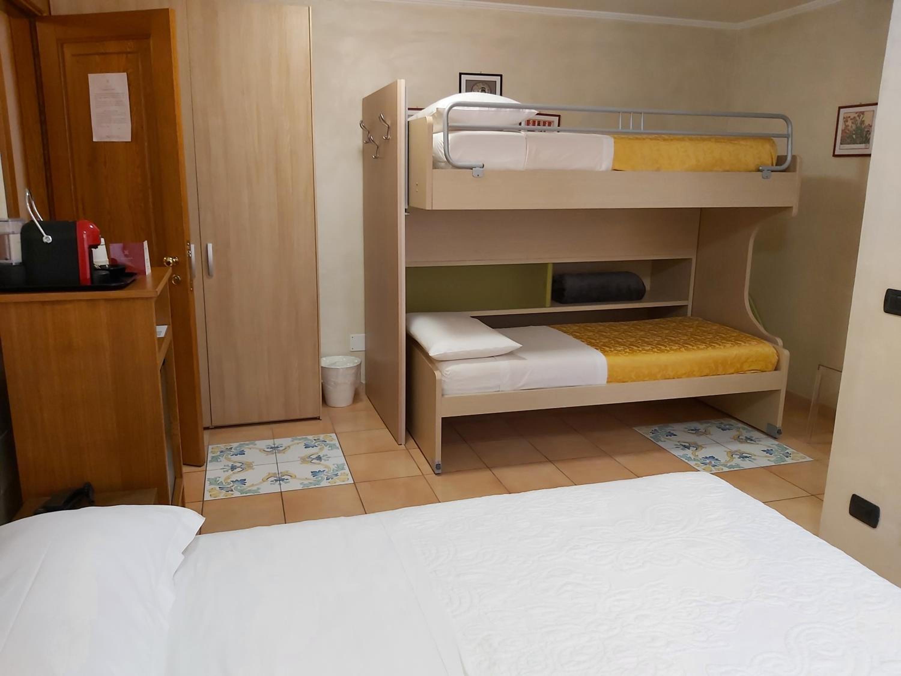 Double Room - Photo 1