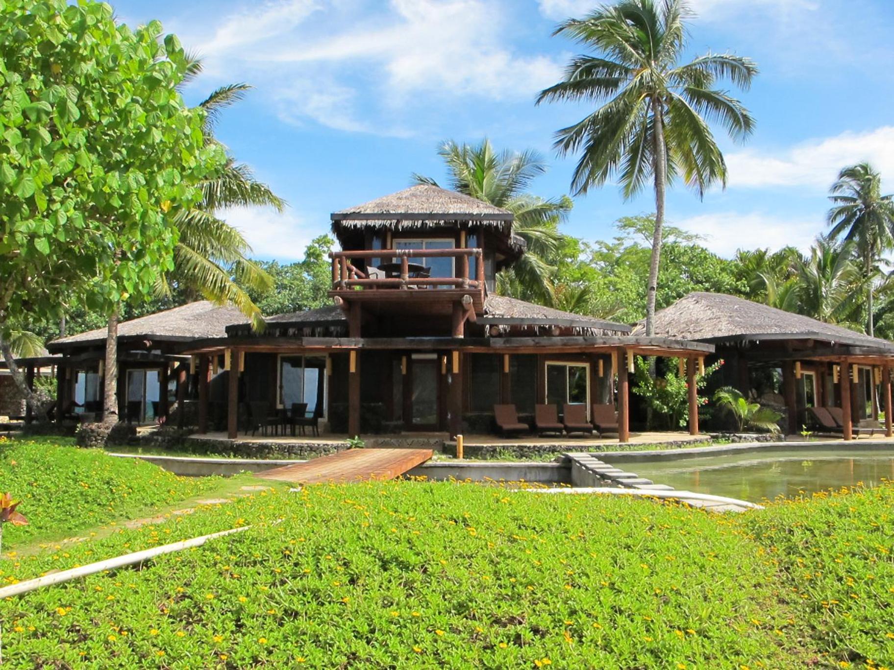 Hotel Building