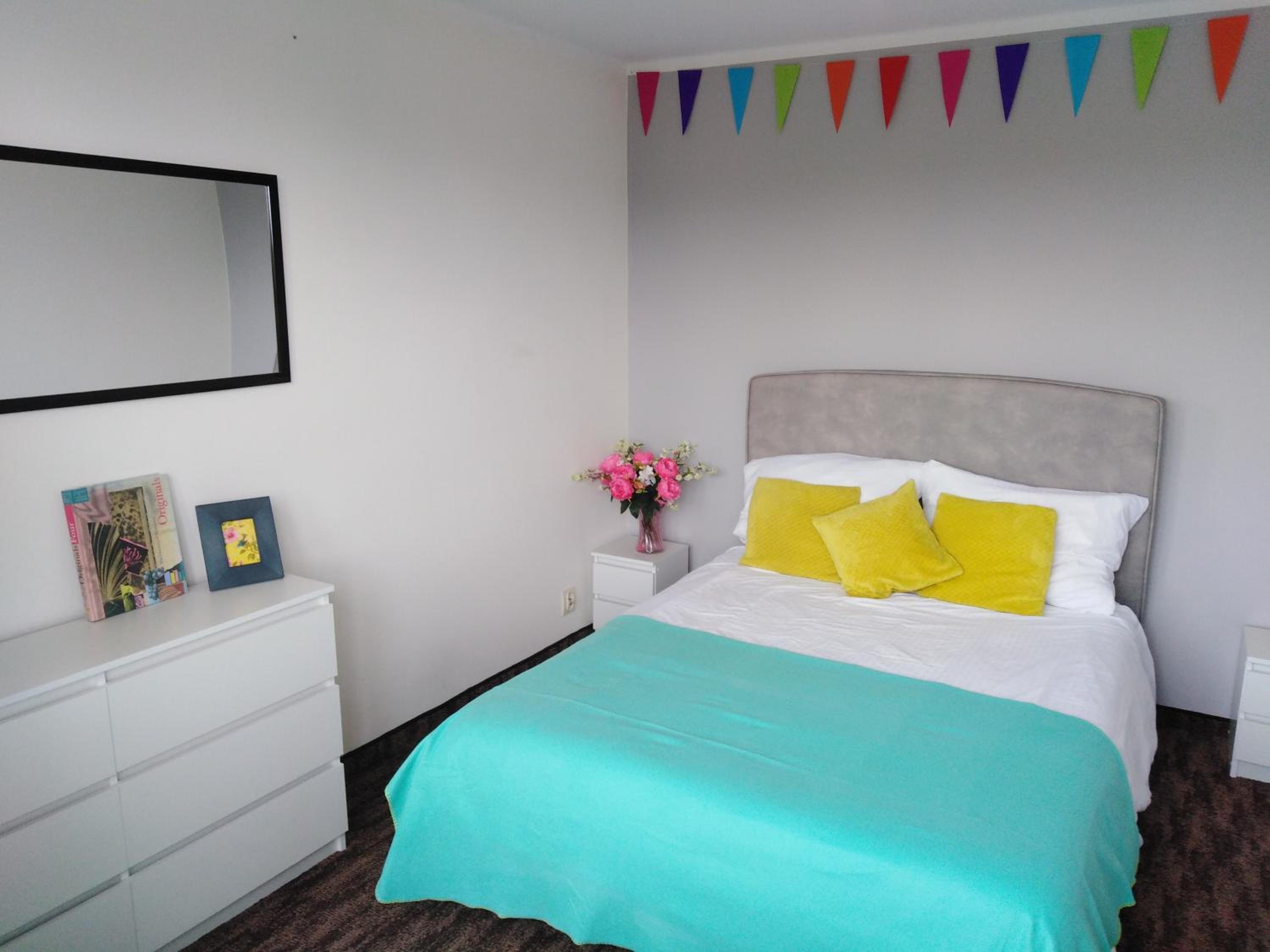 Four-Bedroom House photo 1