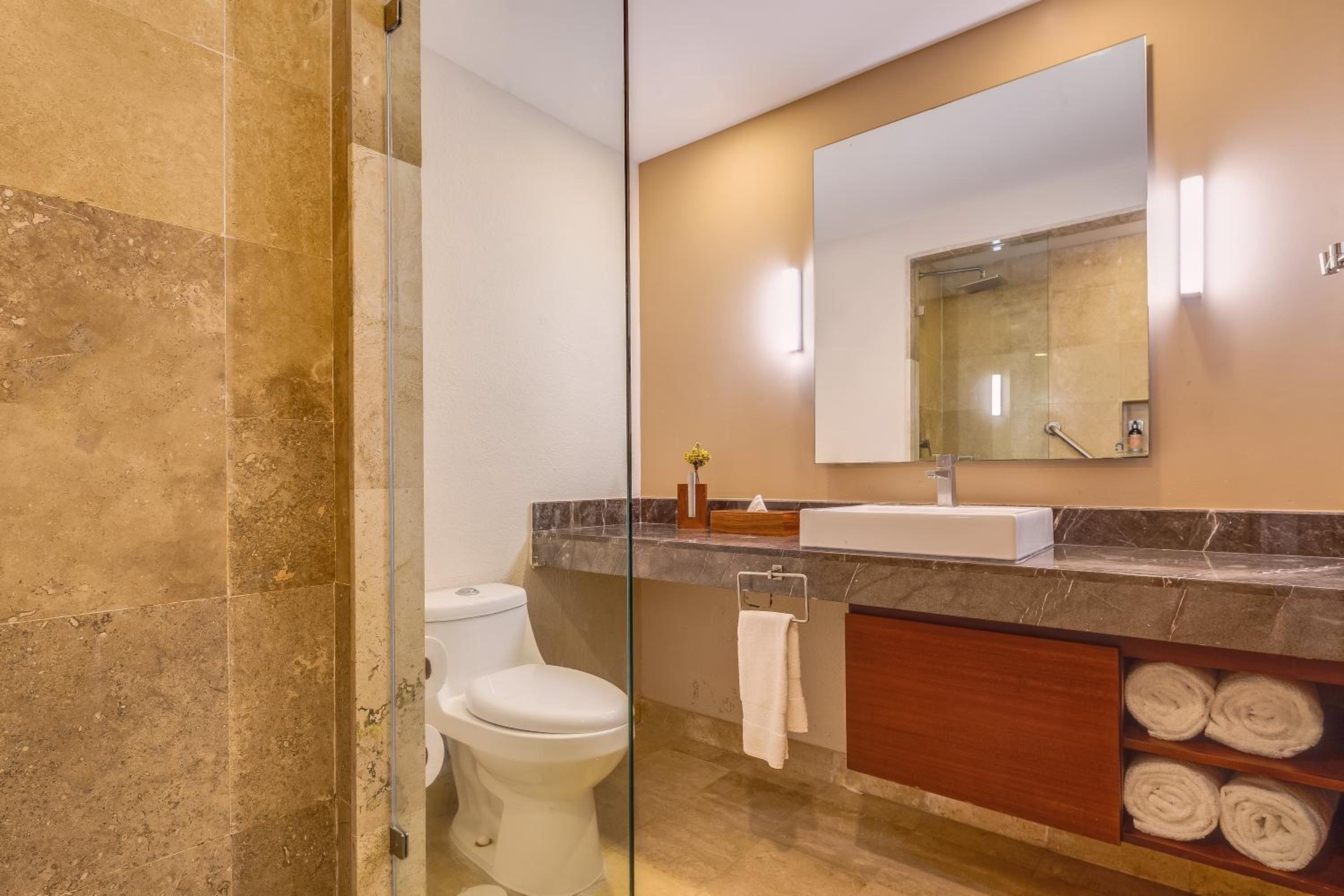 Club Double Room with Ocean View - Photo 5