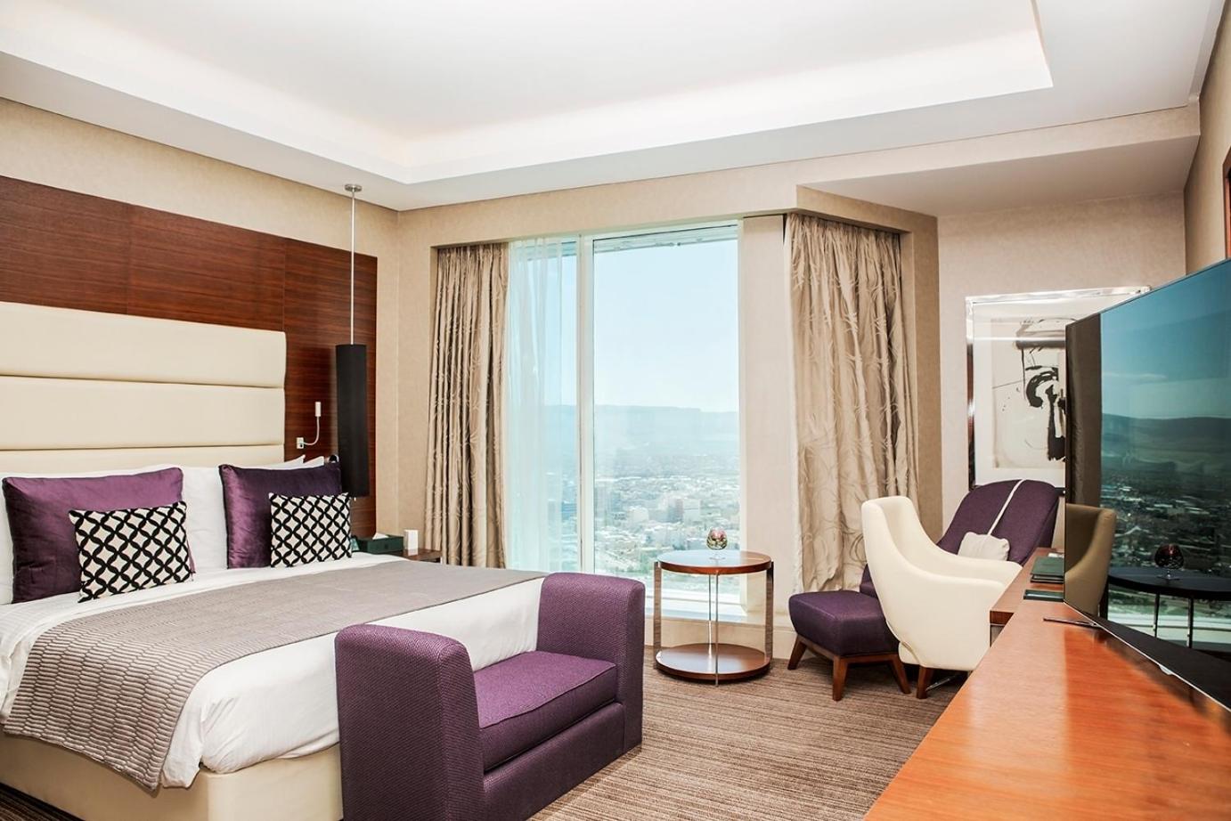 Superior King Room - Photo 1