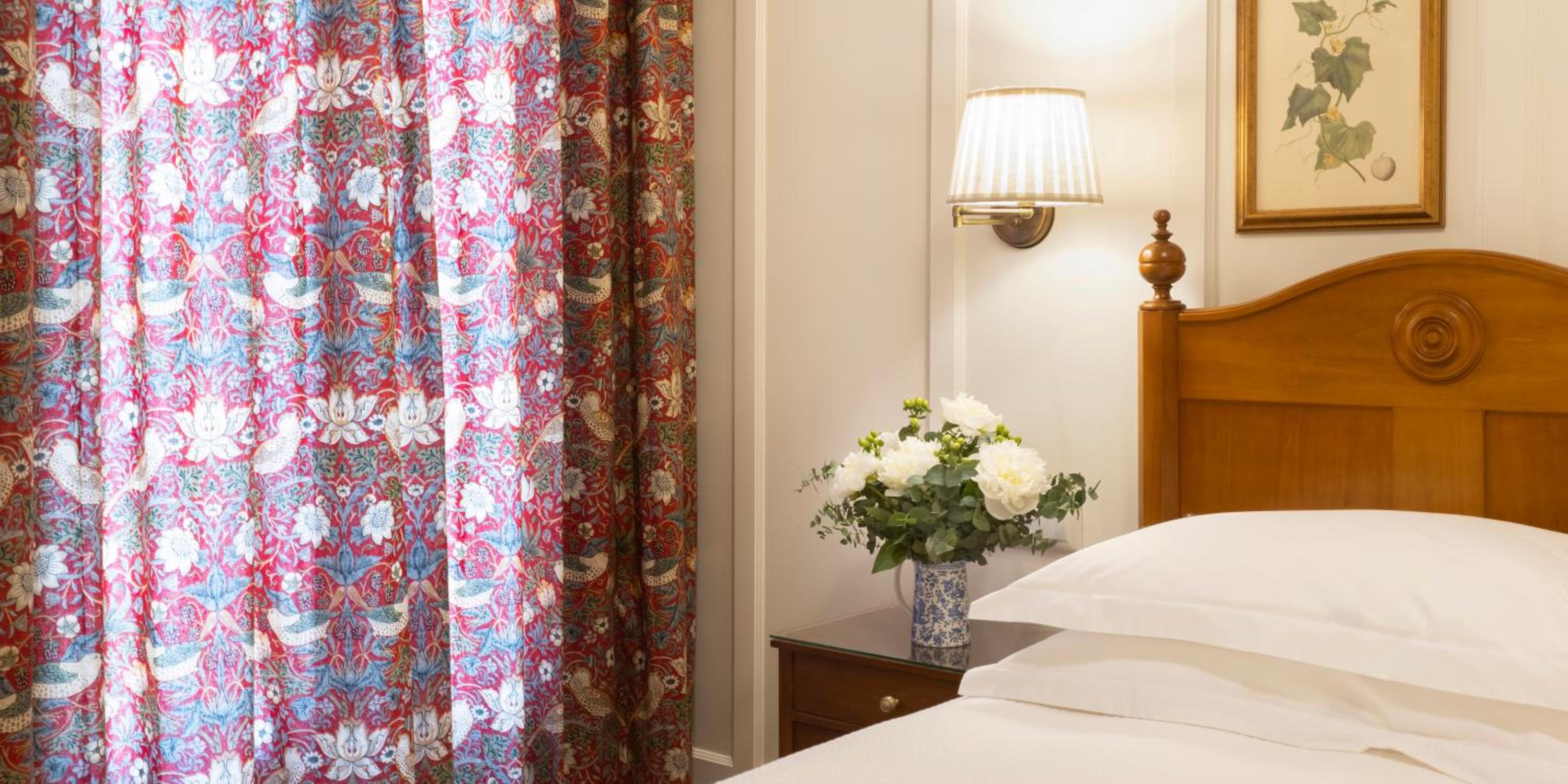 Standard Twin Room - Photo 23