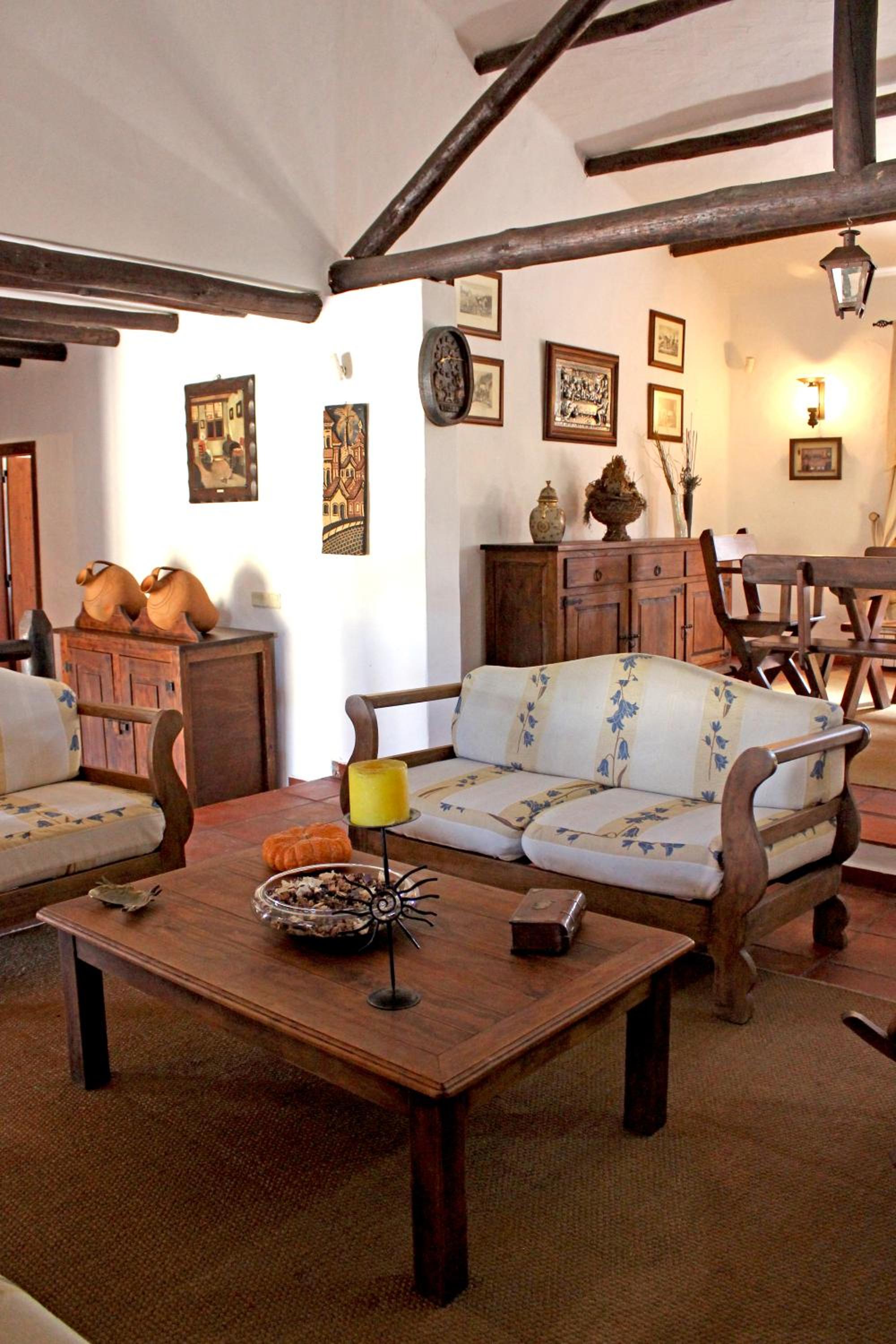 Three-Bedroom Villa photo 3