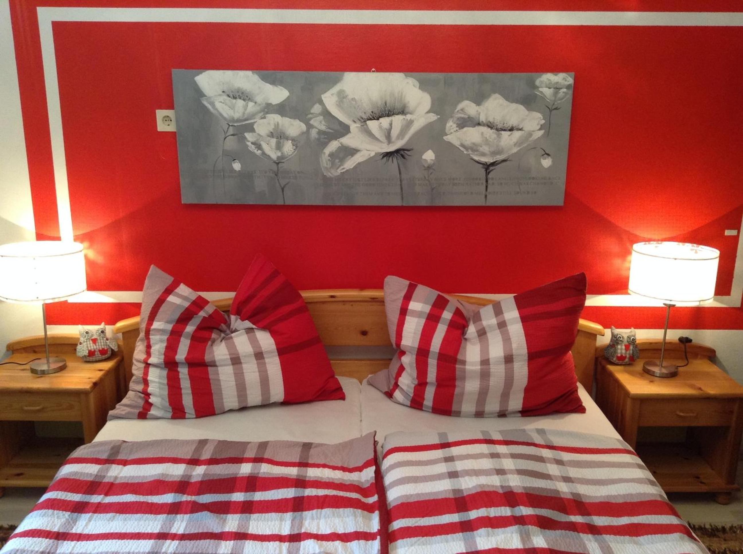 One-Bedroom Apartment with Terrace photo 1