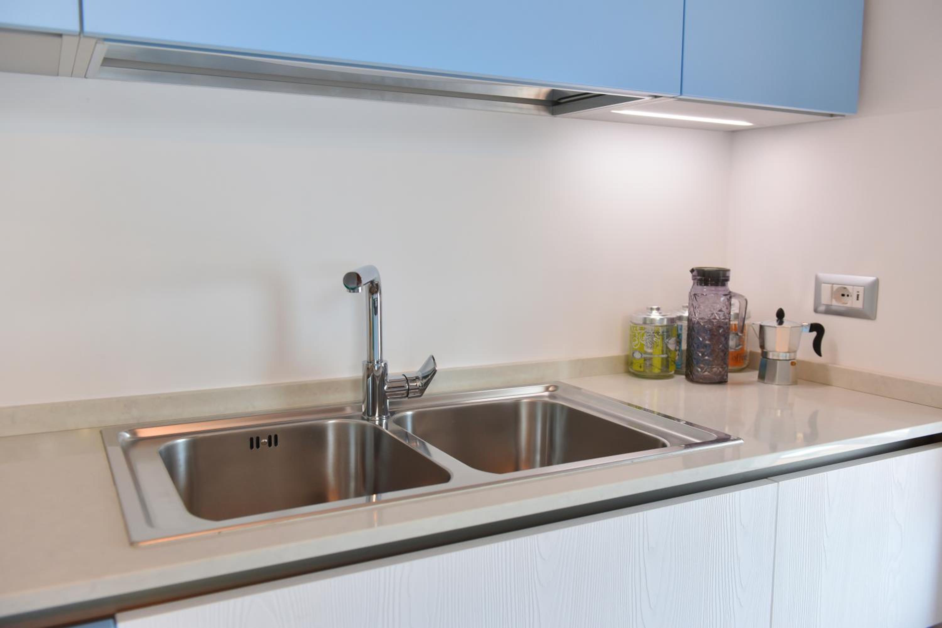 One-Bedroom Apartment - Photo 13