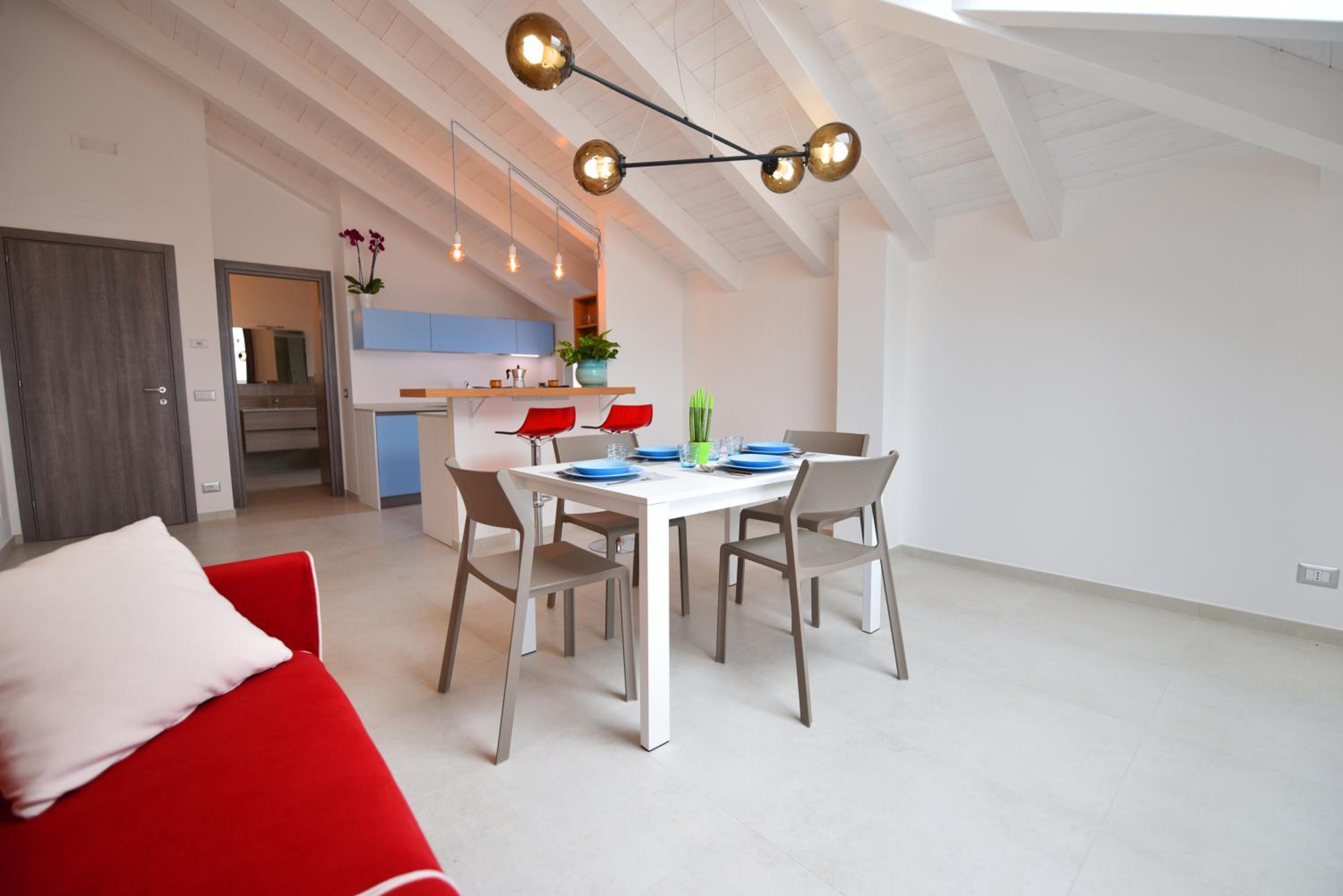 One-Bedroom Apartment - Photo 34
