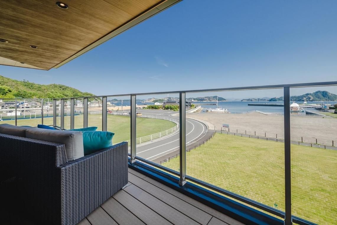 Junior Suite with Ocean View - Photo 3