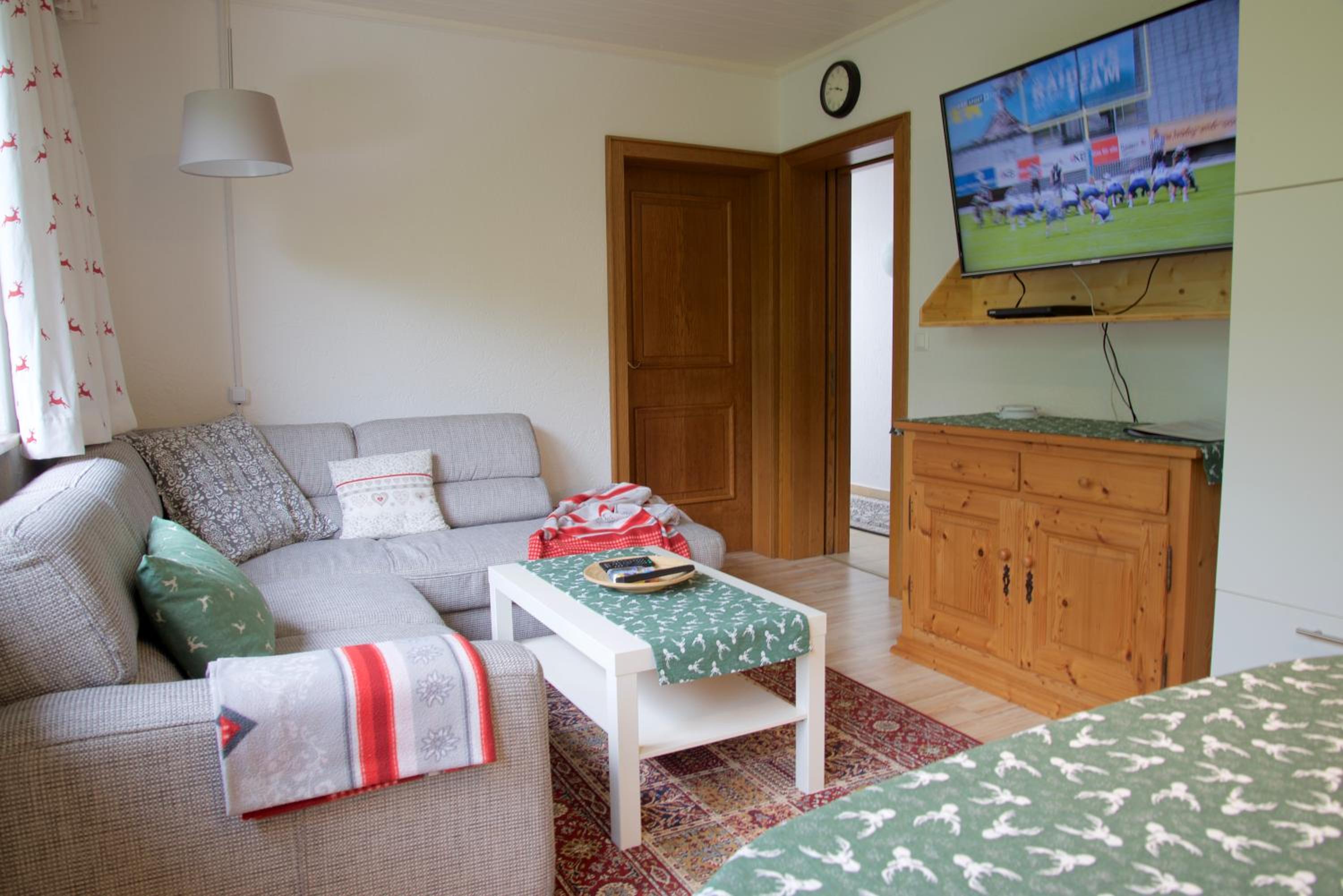 Two-Bedroom Apartment with 2 Bathrooms  photo 1