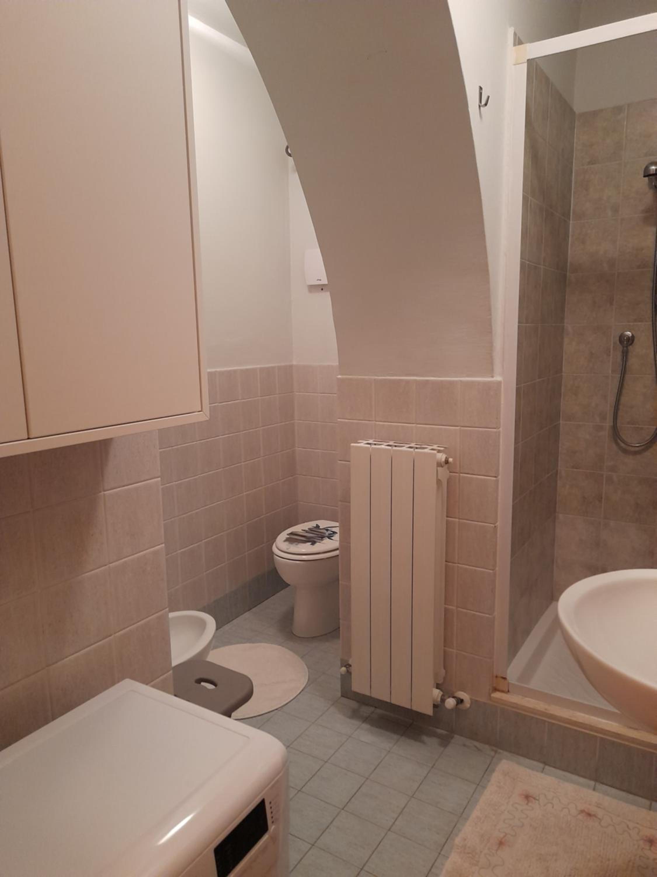 One-Bedroom Apartment - Photo 10