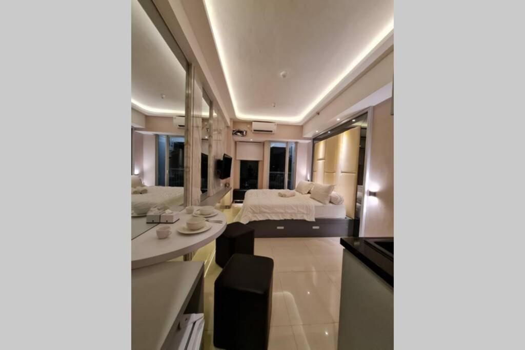 One-Bedroom Apartment - Photo 21
