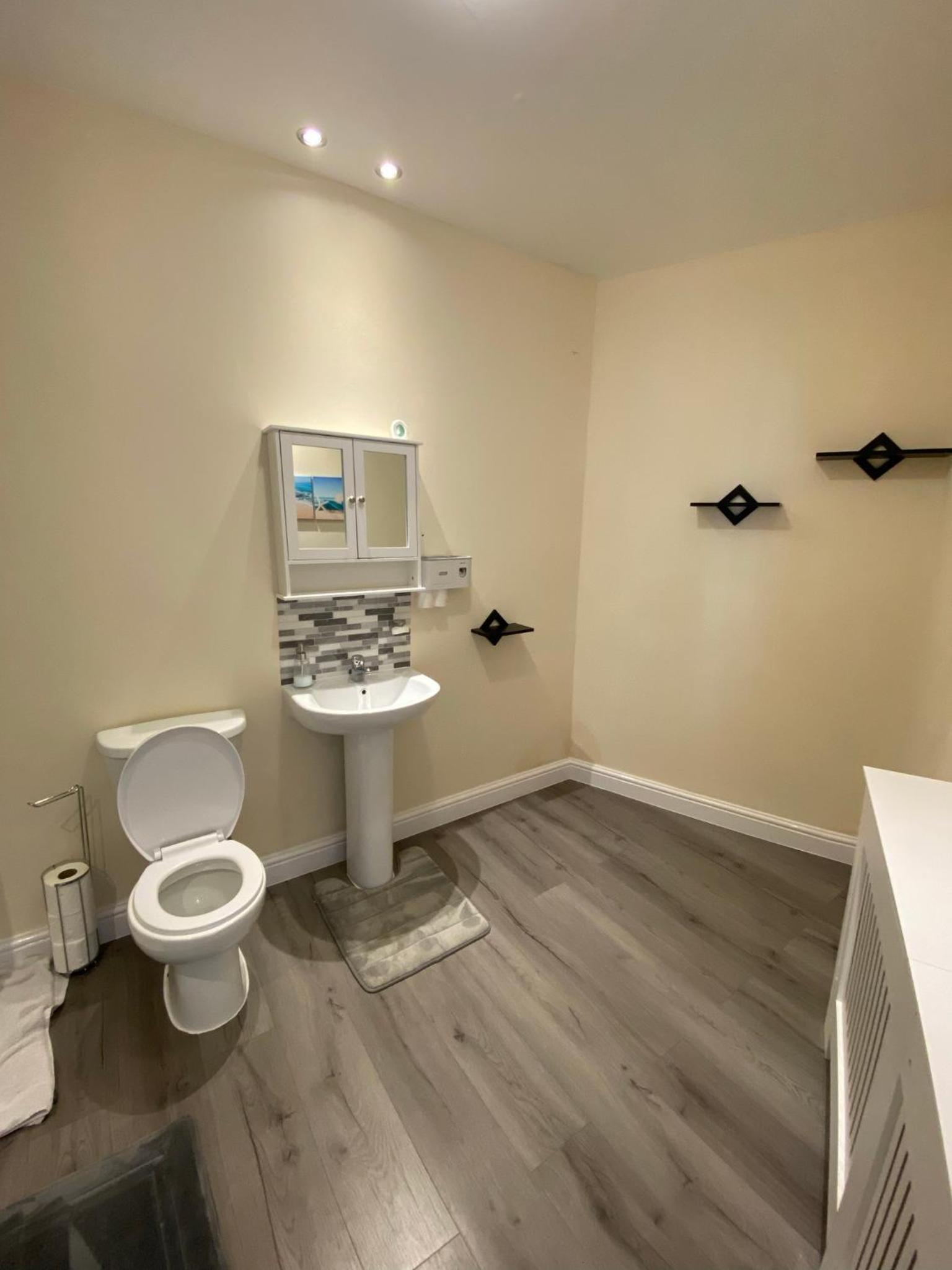 Apartment - Ground Floor - Photo 16
