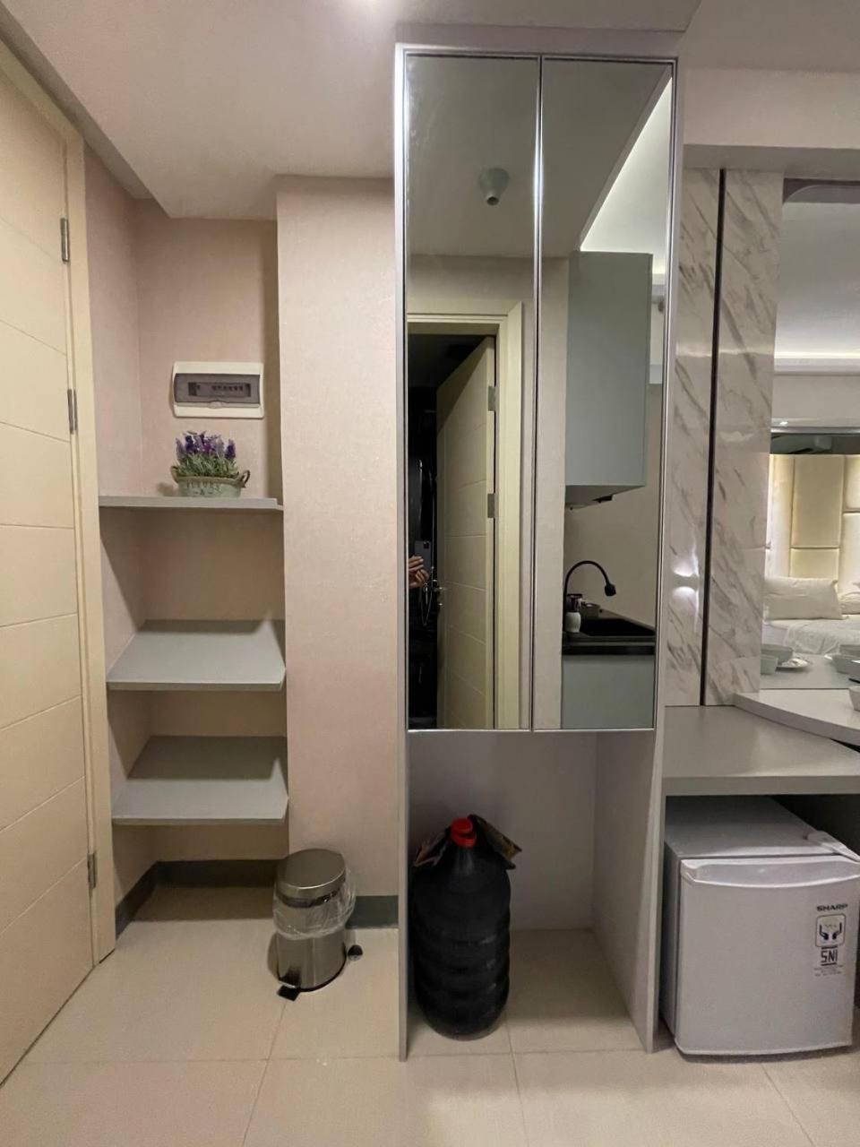 One-Bedroom Apartment - Photo 10