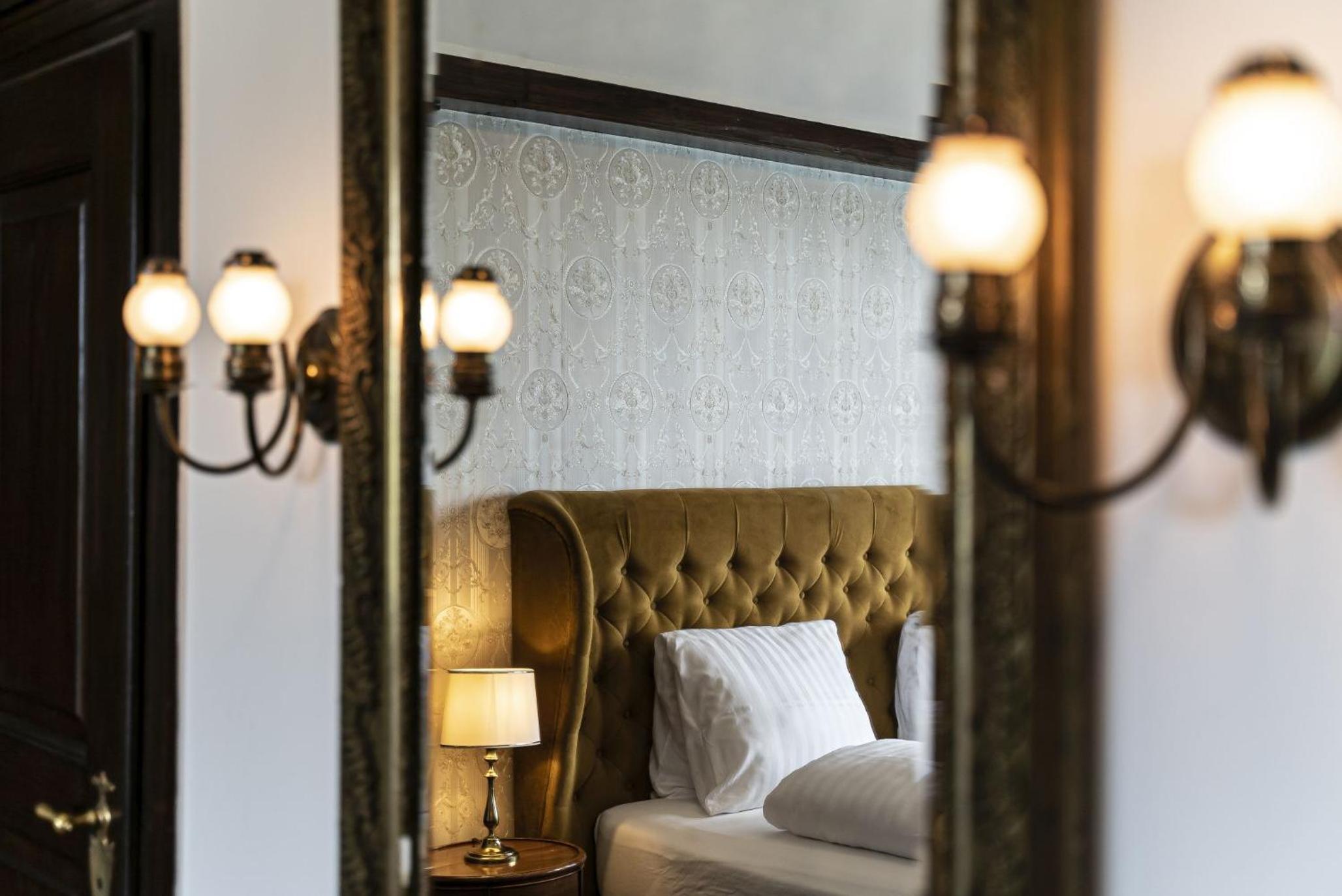 Suite with Lake View - Photo 4