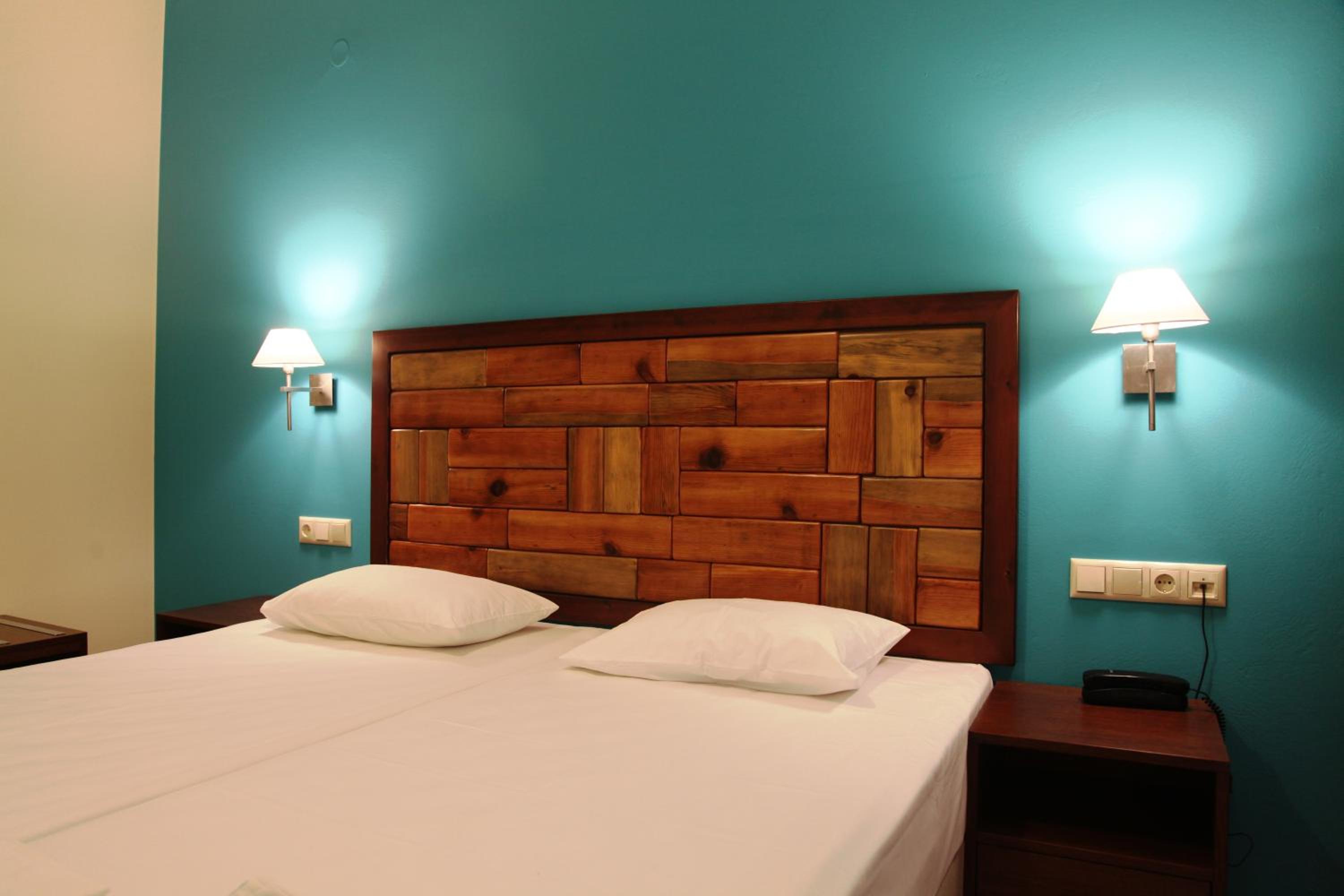 Superior Double or Twin Room - Photo 7