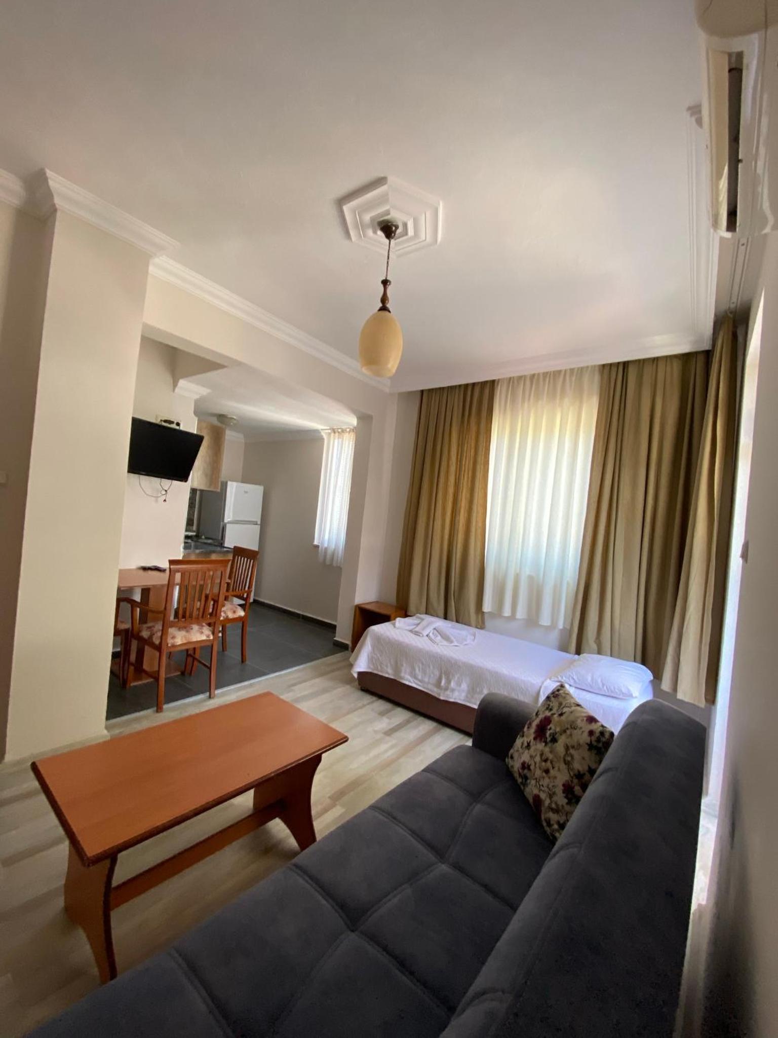 One-Bedroom Apartment (4 Adults) - Photo 5