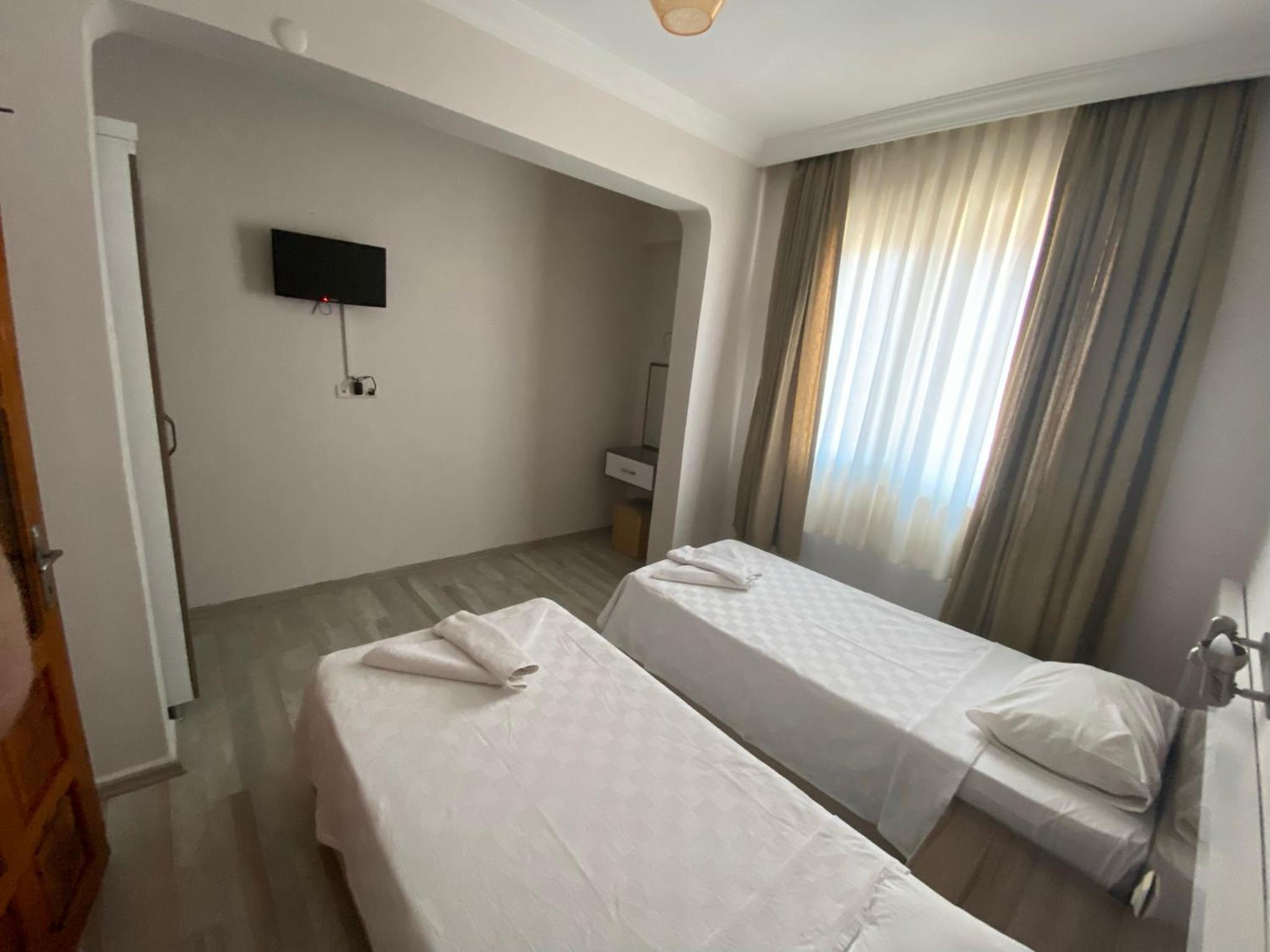 One-Bedroom Apartment (2 Adults) - Photo 5