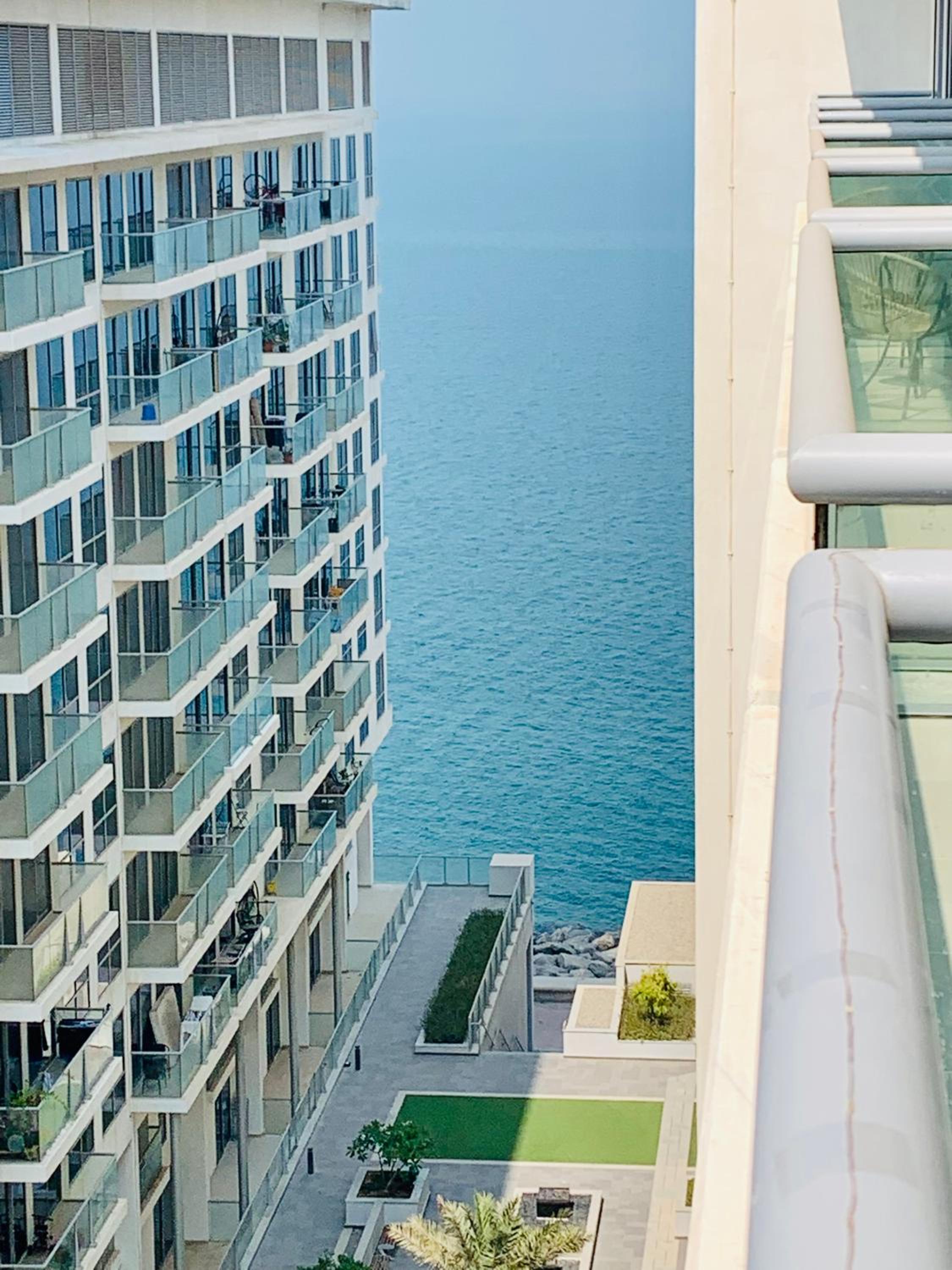 Studio with Balcony photo 3