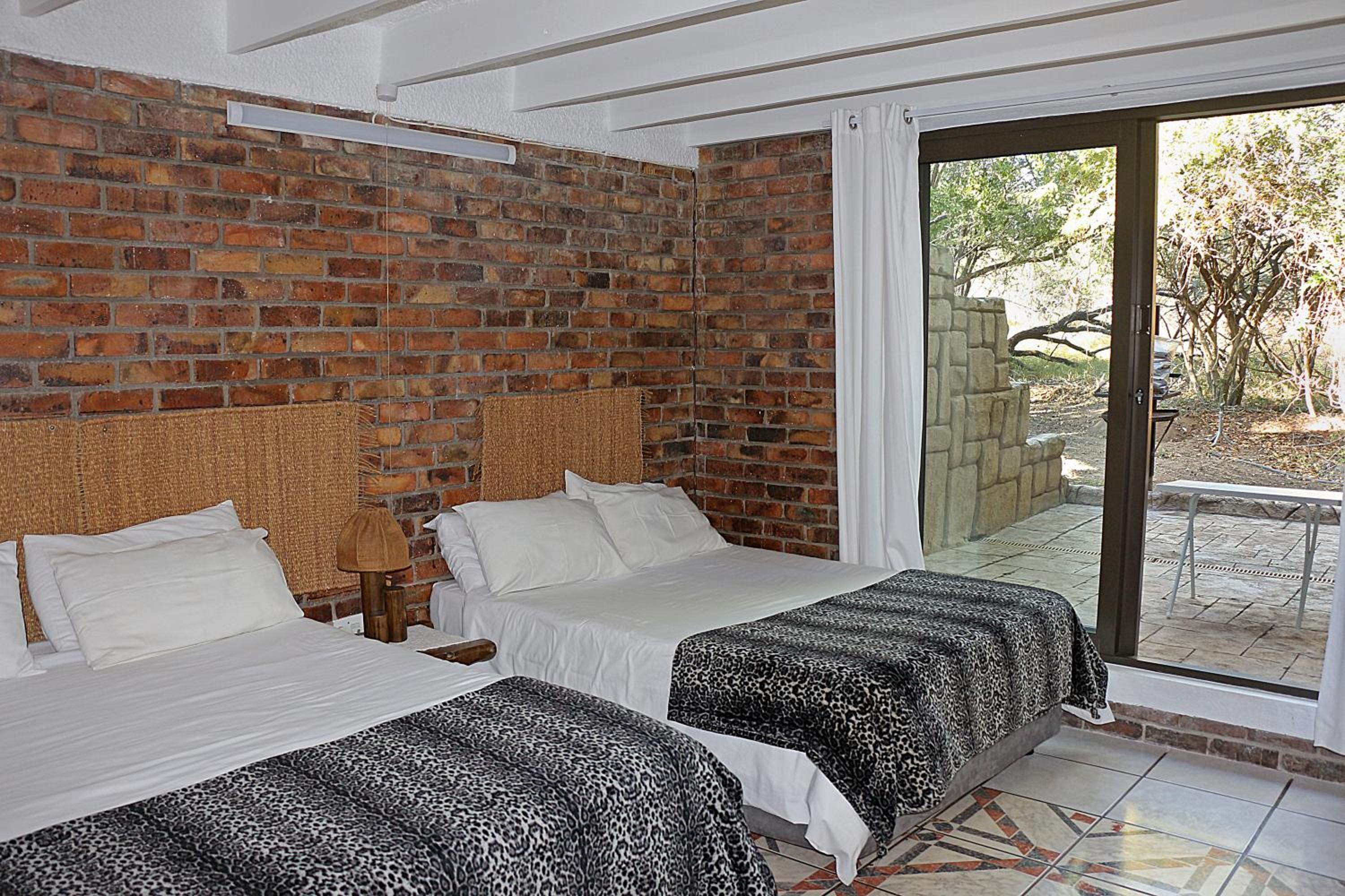 Quadruple Room - Photo 9
