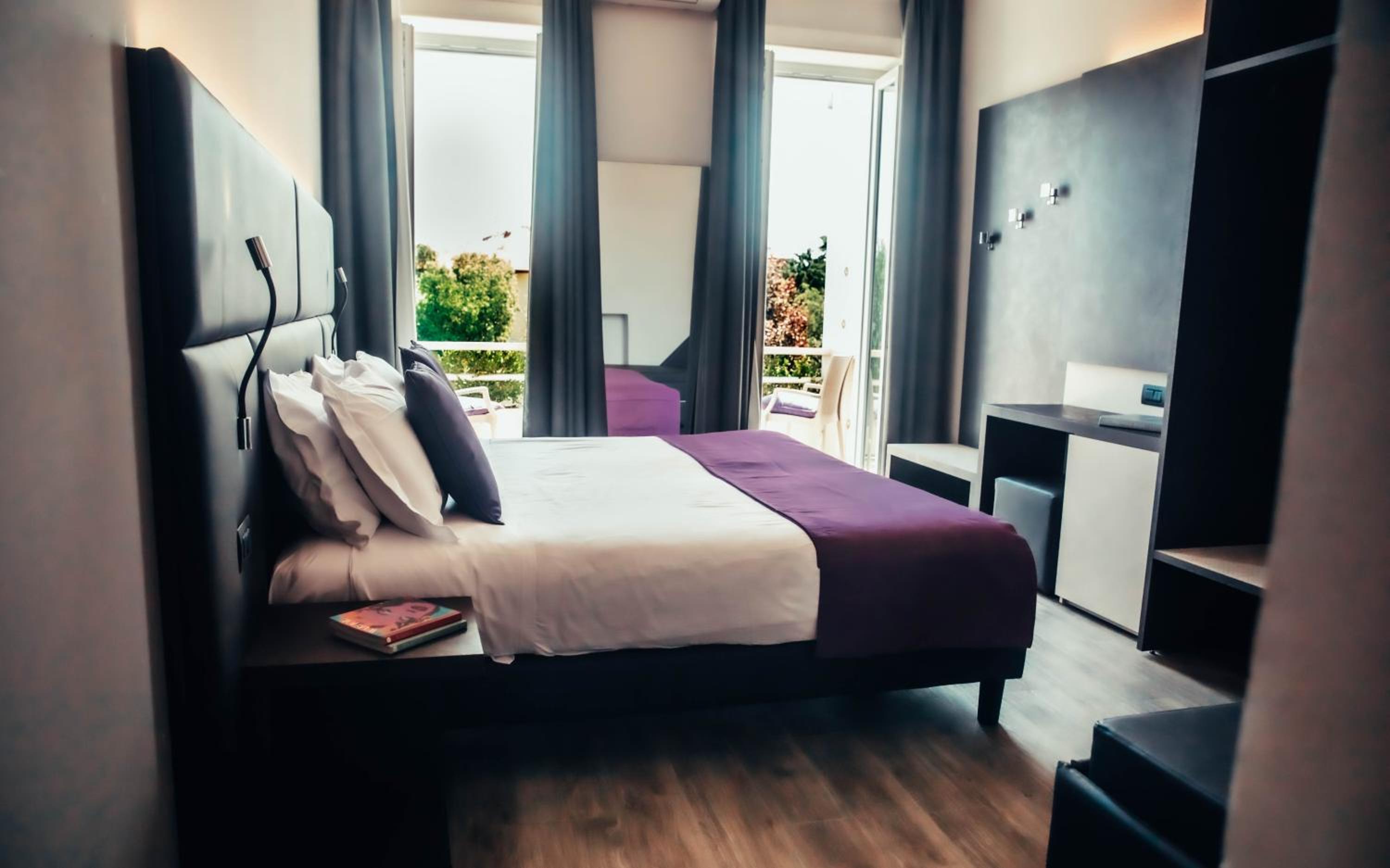 Standard Double Room with Balcony - Photo 1