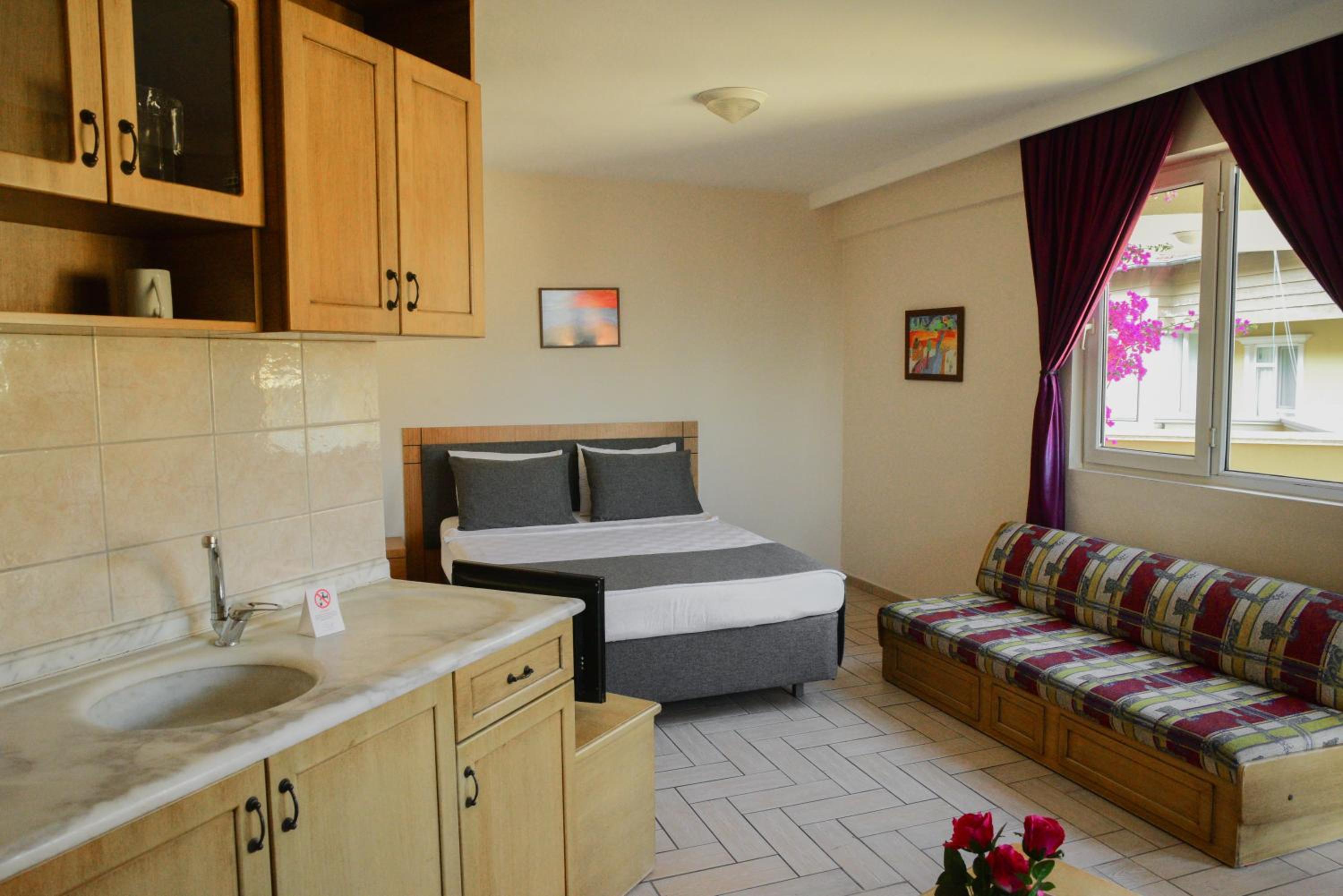 Apartment (2 Adults)