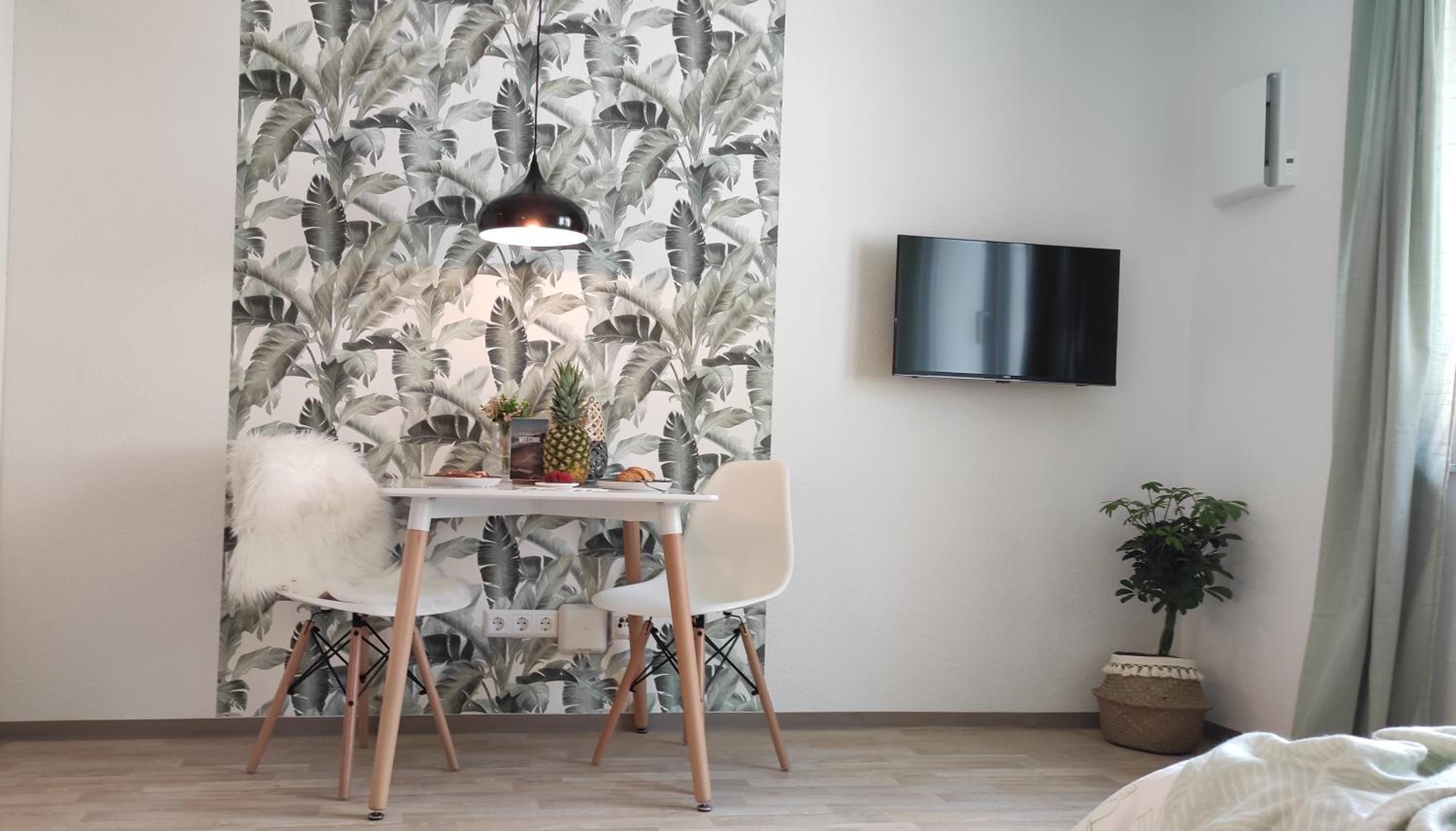 Studio Apartment - Photo 3