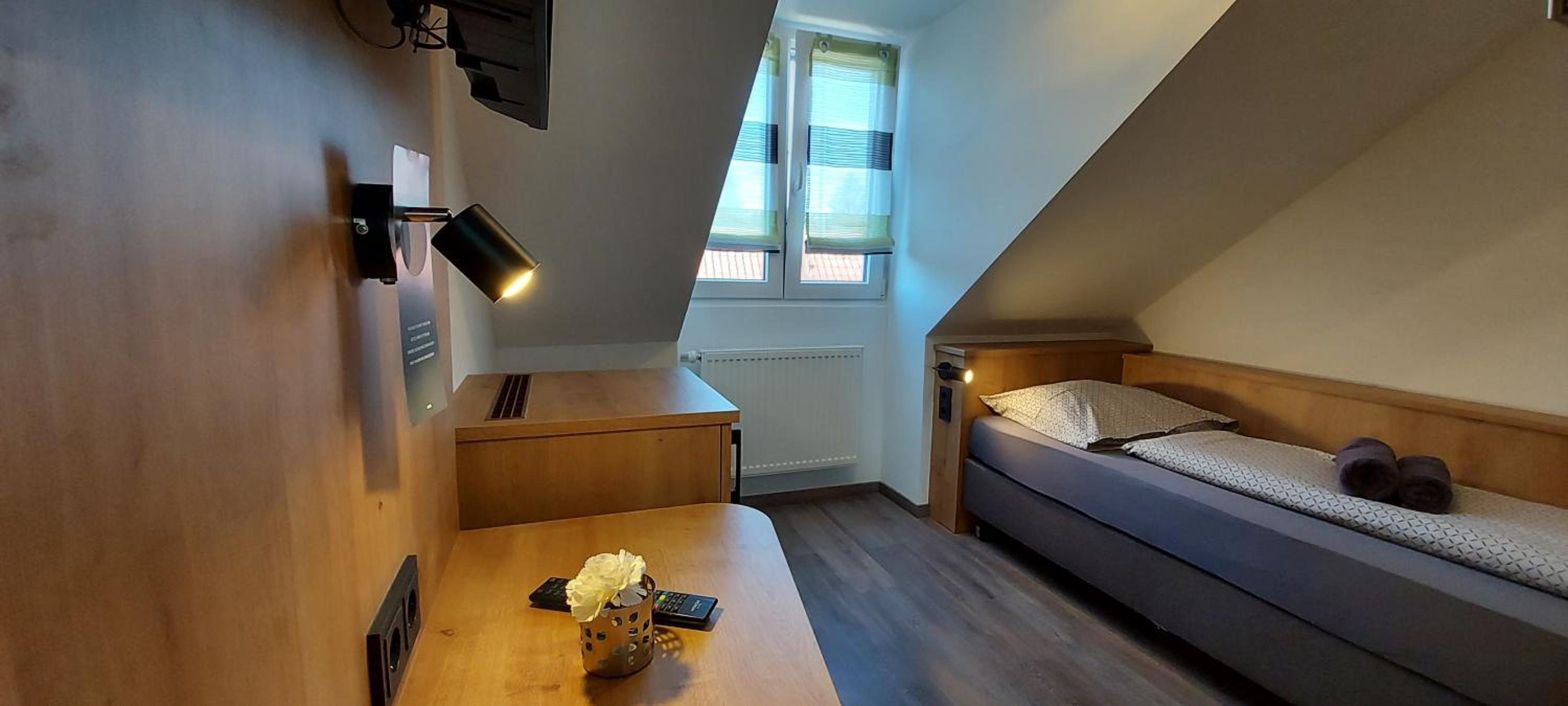 Single Room photo 1