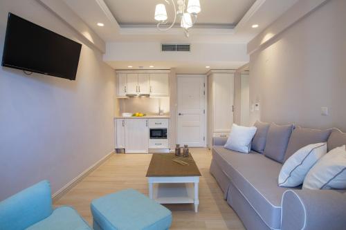 Deluxe Apartment photo 2