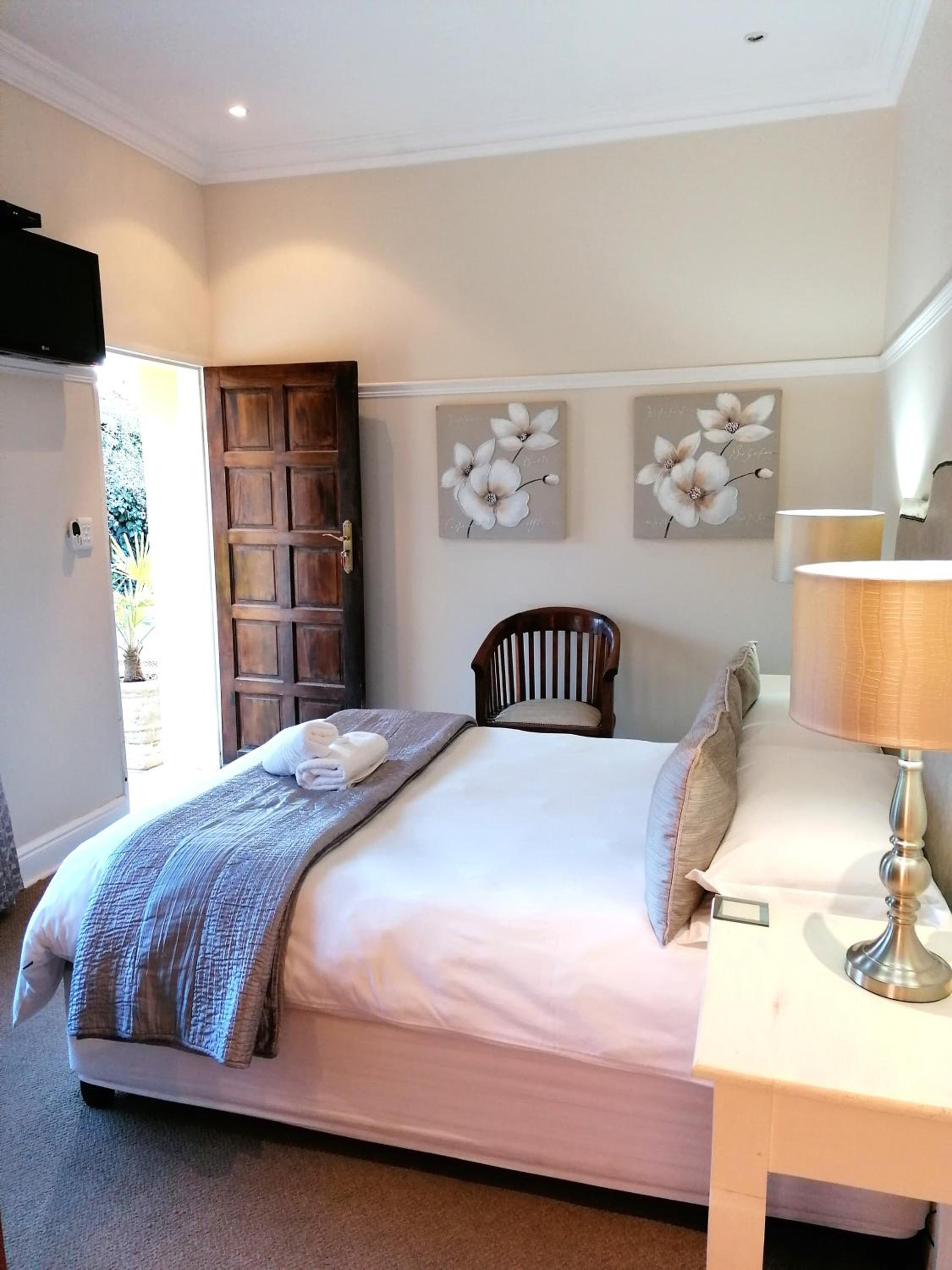 Classic Double Room - Photo 3