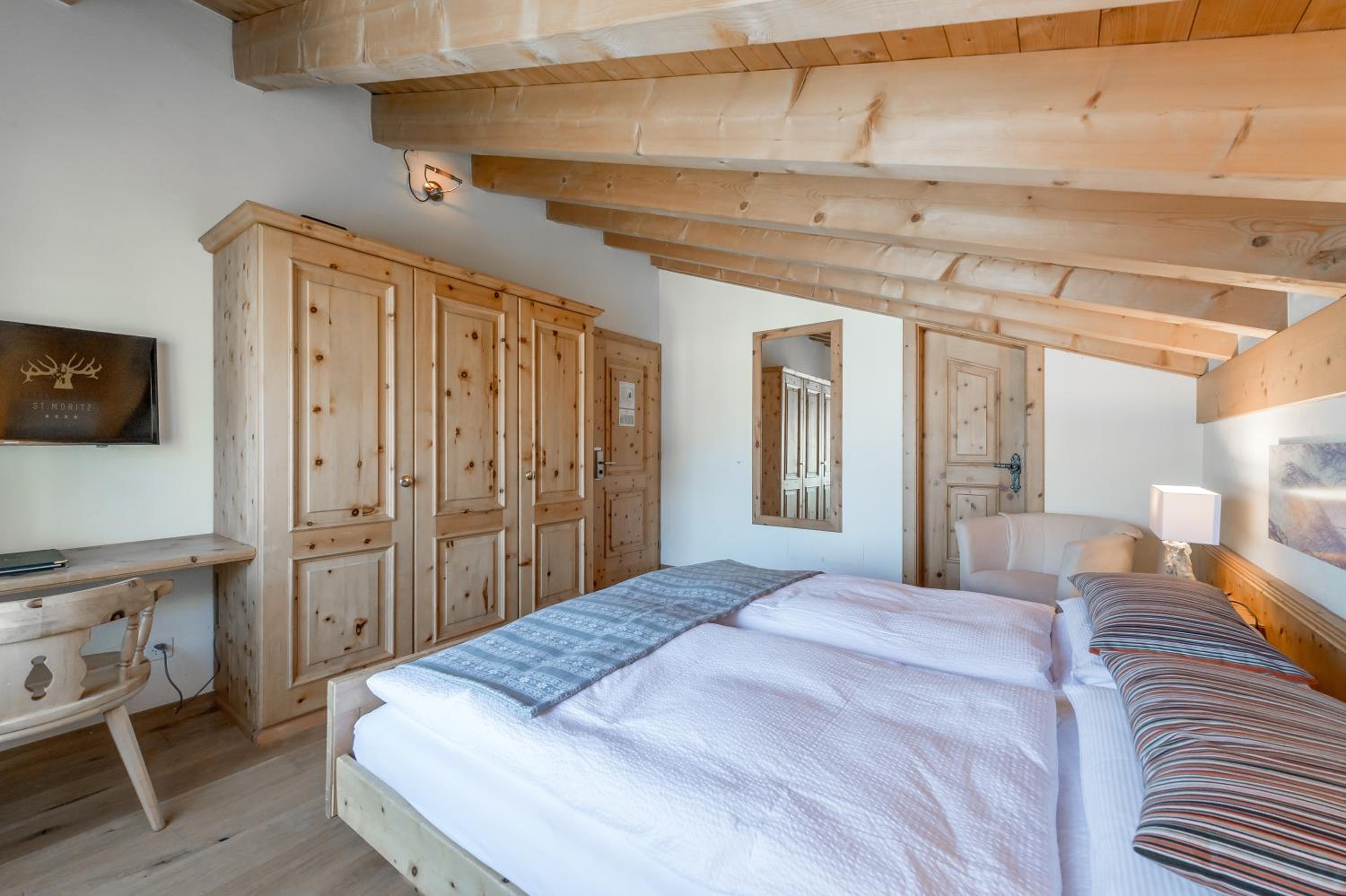 Small Twin Room photo 3