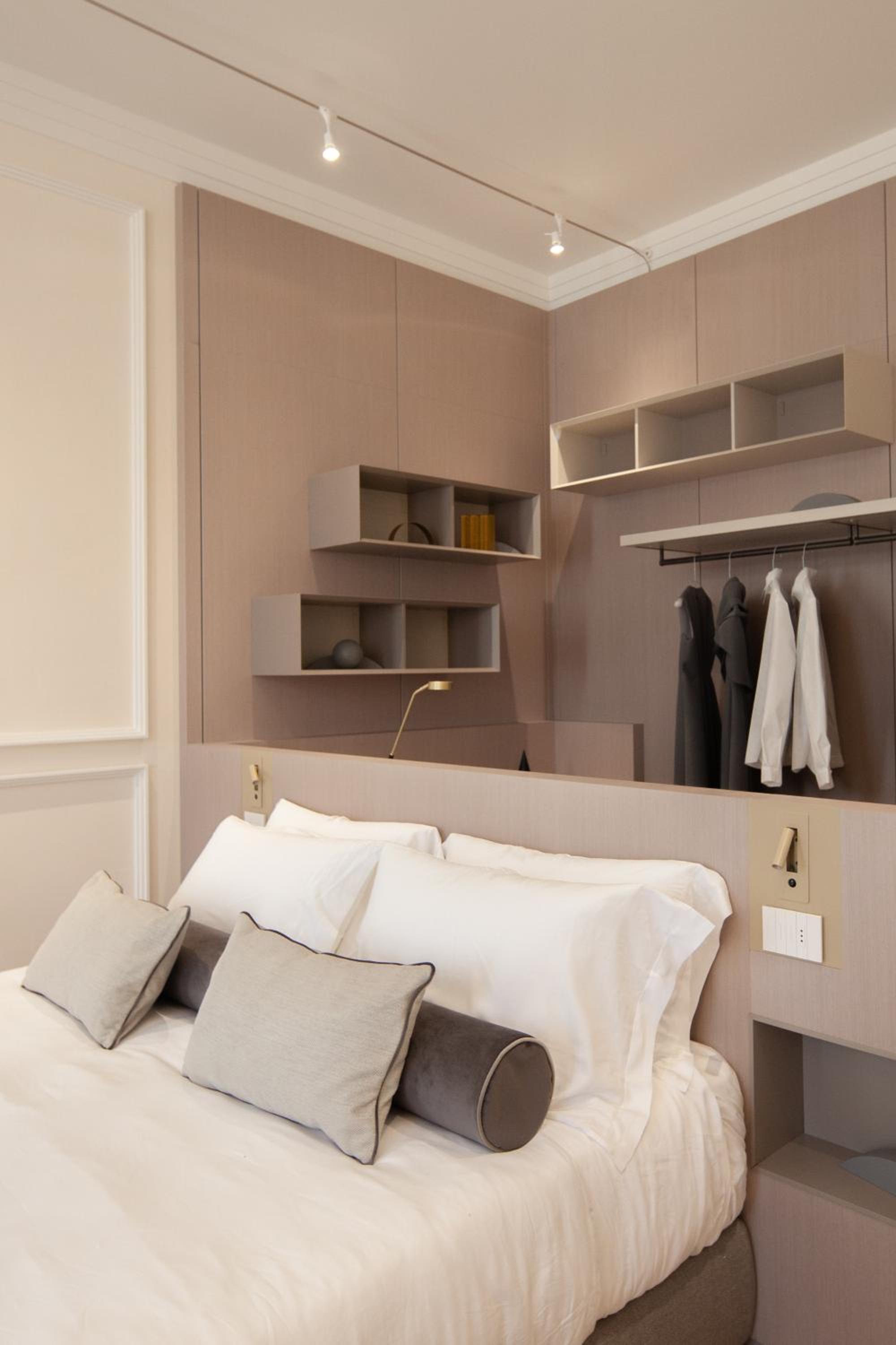 Deluxe Double or Twin Room with Balcony photo 3