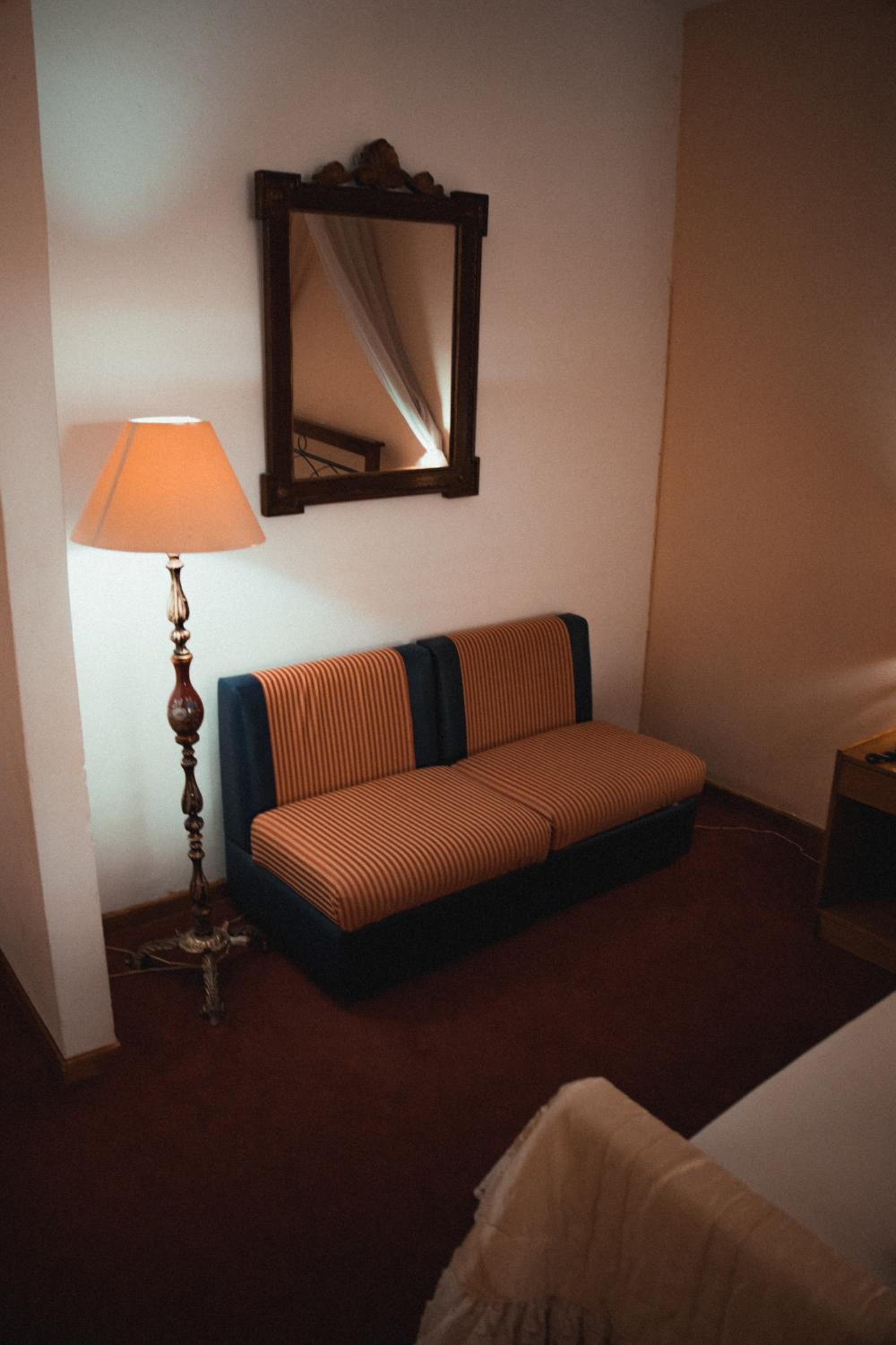 Junior Suite with Pool View (4 Adults) photo 2