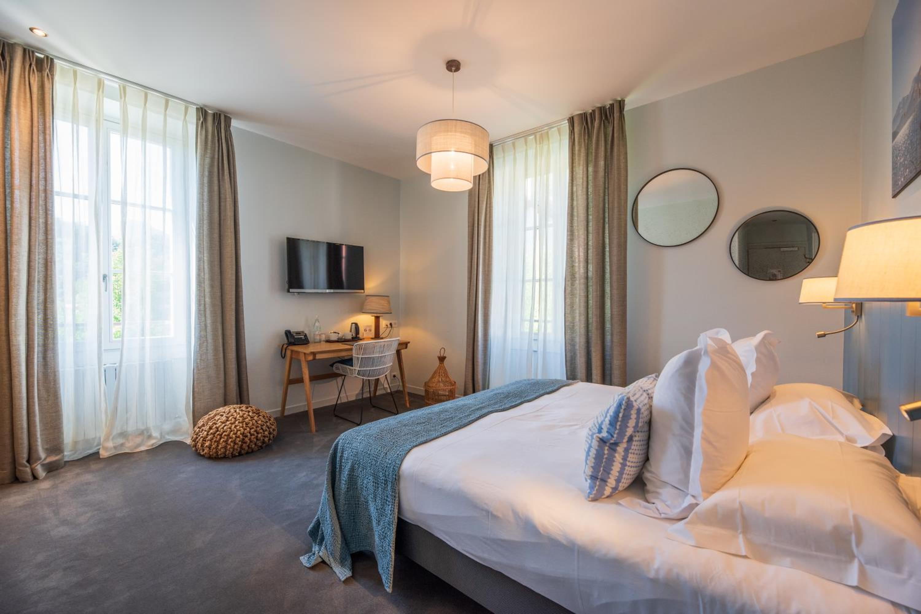 Double or Twin Room with Free Spa Access - Green - Photo 3